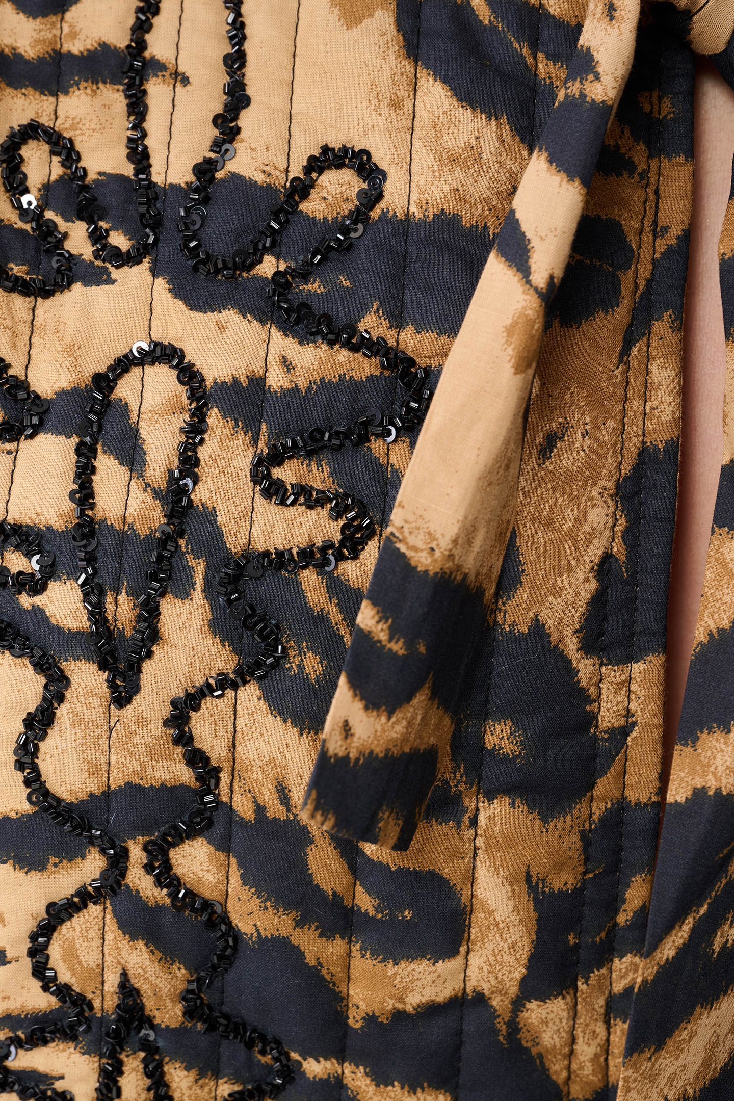 LA-SBTIGER BOW GILET VARIOUS 7