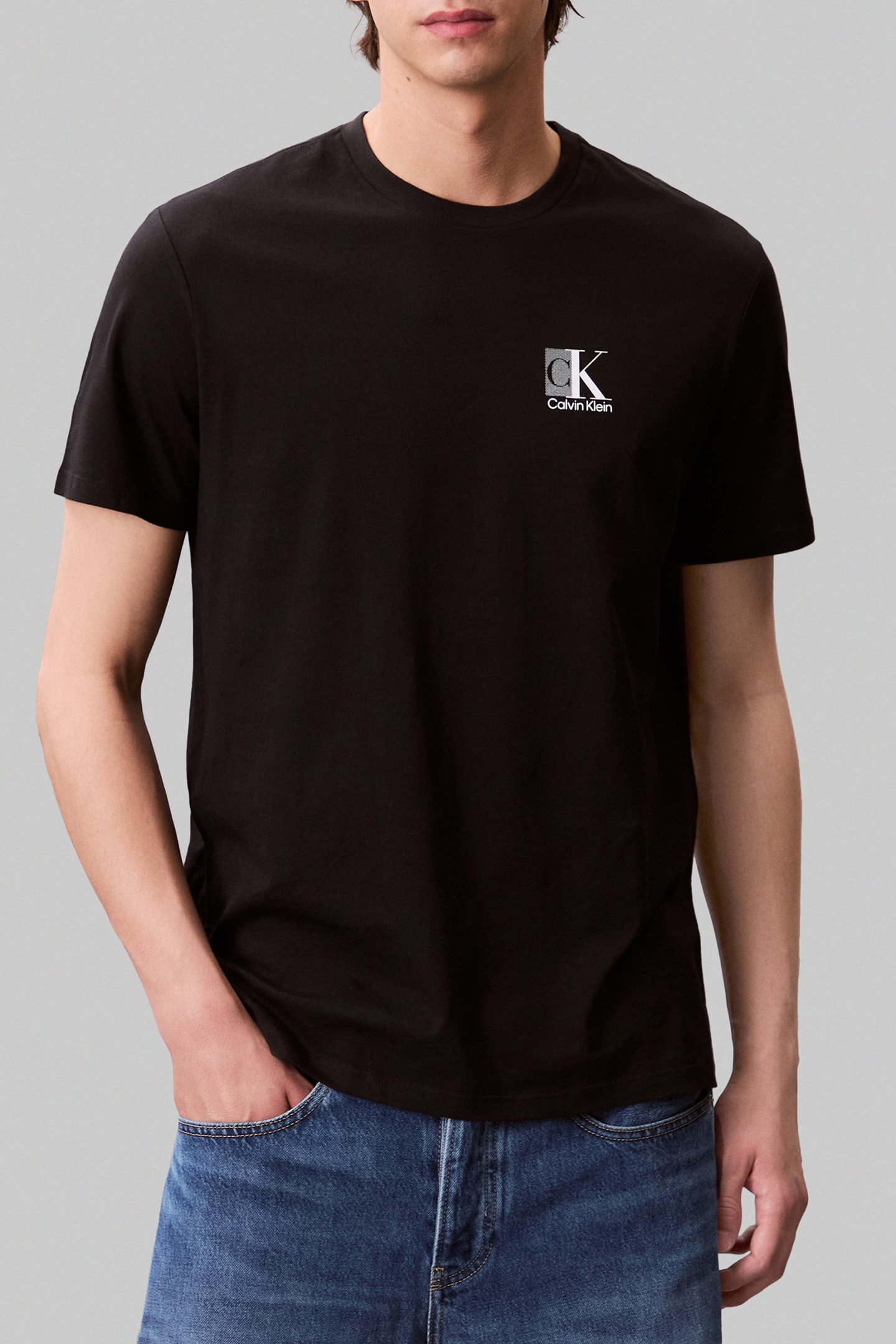 SS 30S EU SP CK ABST BLACK 1