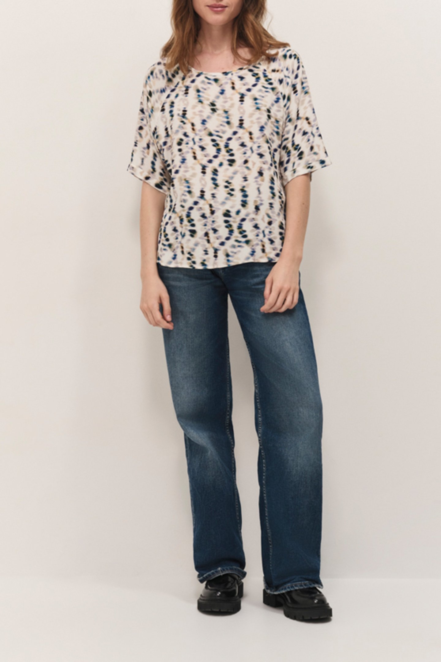 CARVI - ECRU TOP WITH PEARL TREASURE PRINT 3