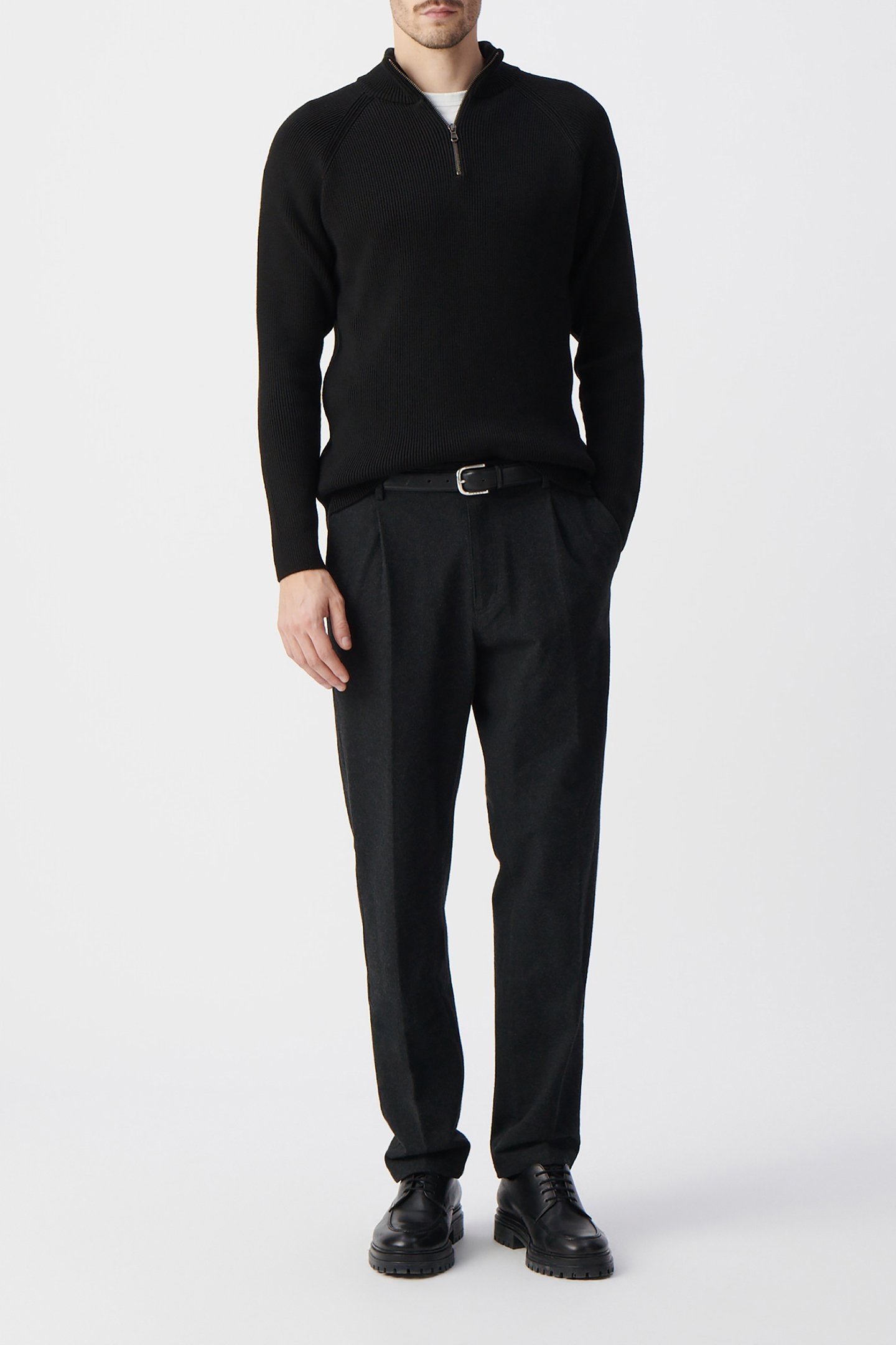 BLACK TRUCKER-NECK KNIT SWEATER 3