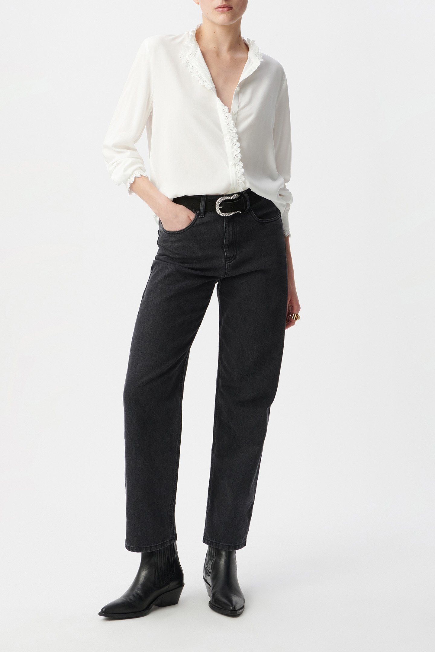 OFF-WHITE SHIRT WITH EMBROIDERED LACE TRIM 3