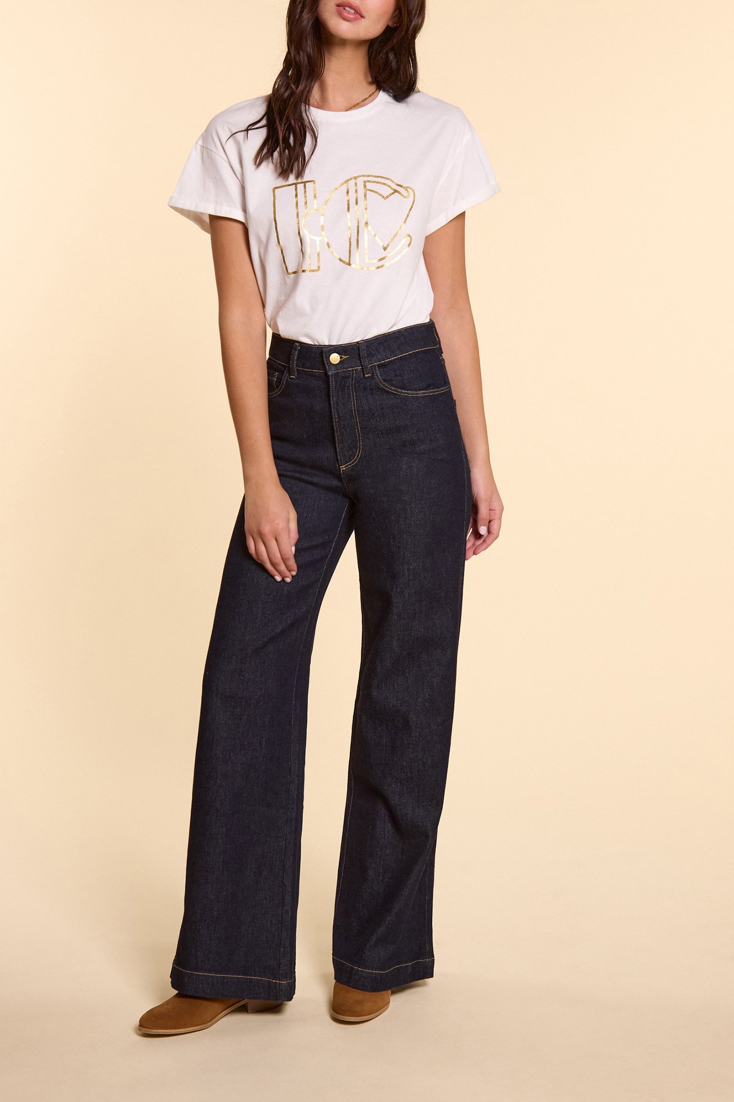 WHITE T_SHIRT WITH GOLD MONOGRAM 1