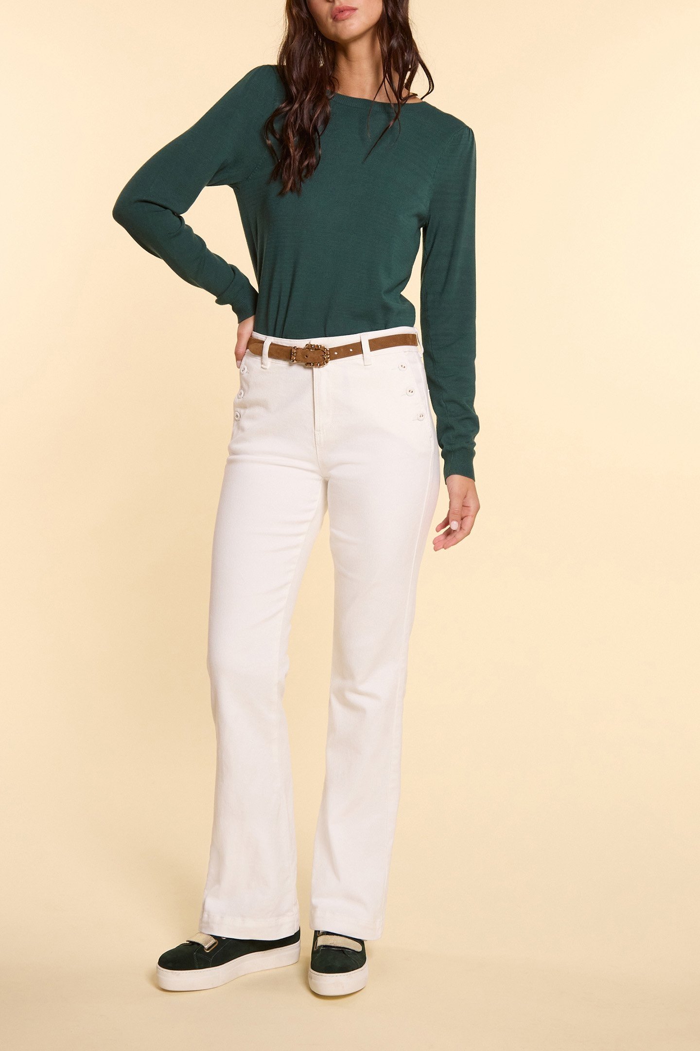 OFF-WHITE FLARED JEANS WITH BUTTONED POCKETS 3