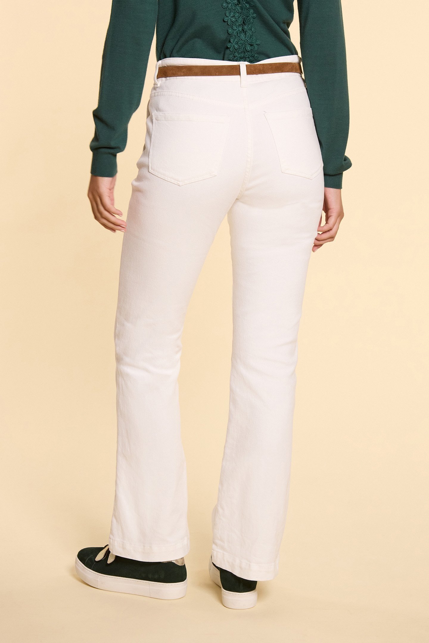 OFF-WHITE FLARED JEANS WITH BUTTONED POCKETS 2