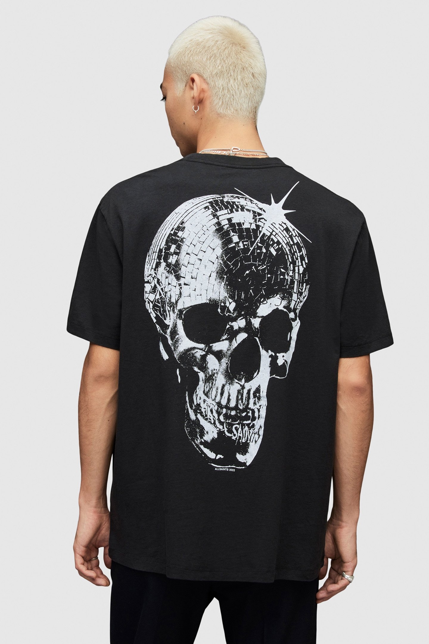 MIRRORSKULL SS CREW JET BLACK 2