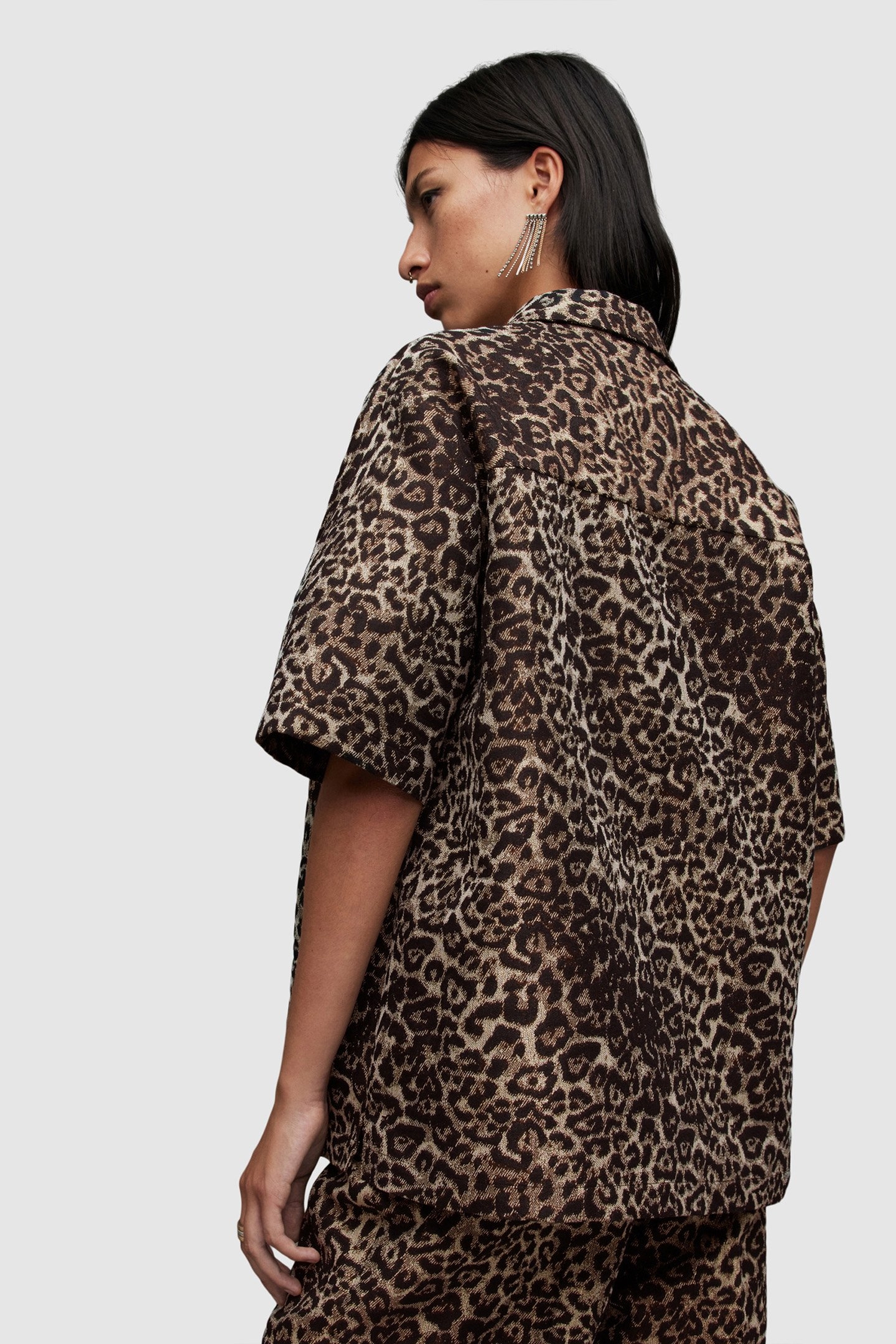 JEMI LEPPO SHIRT LEOPARD GOLD 2