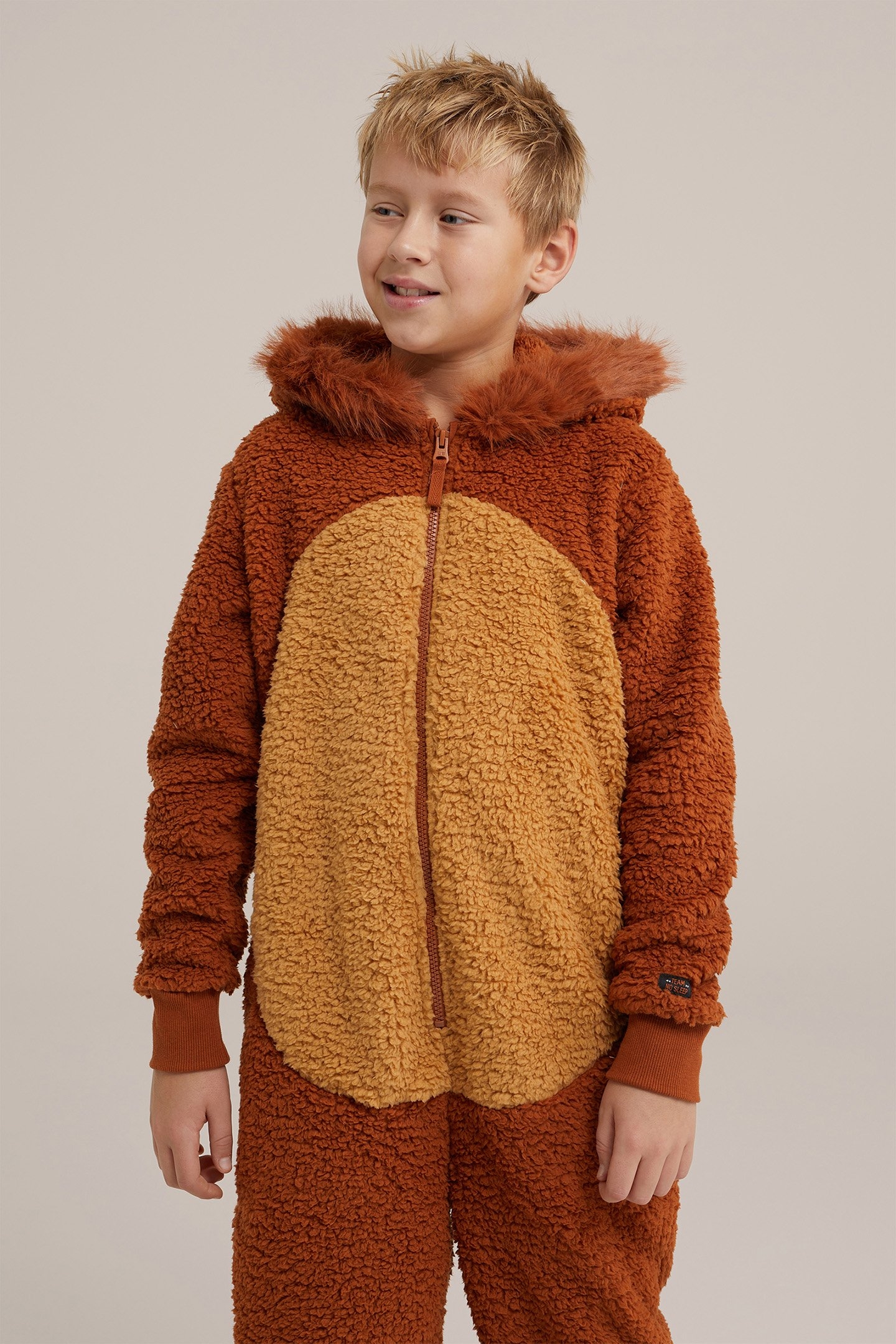 ONESIE LIGHT BROWN 4