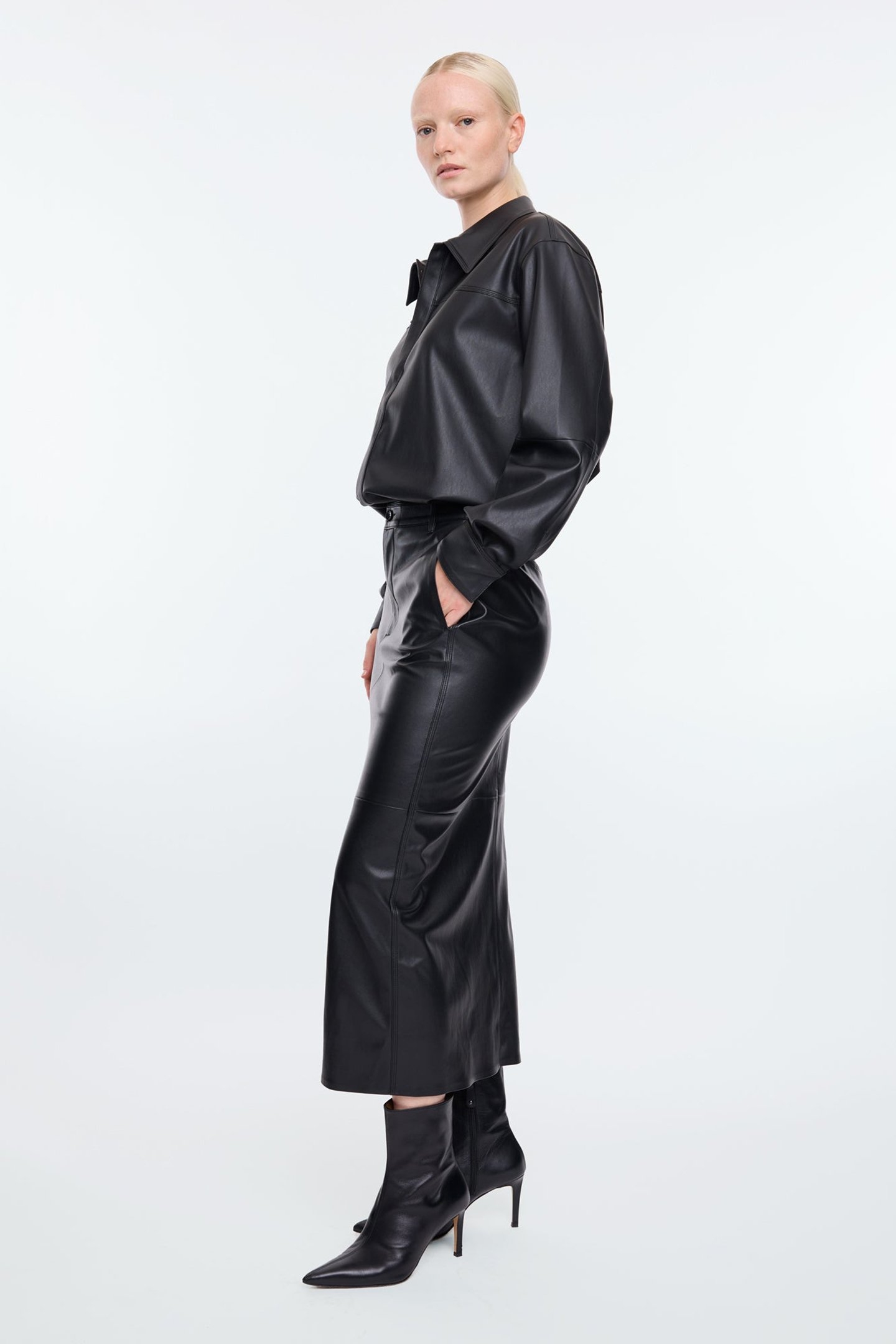 FAUX LEATHER TUBE SKIRT BLACK 5