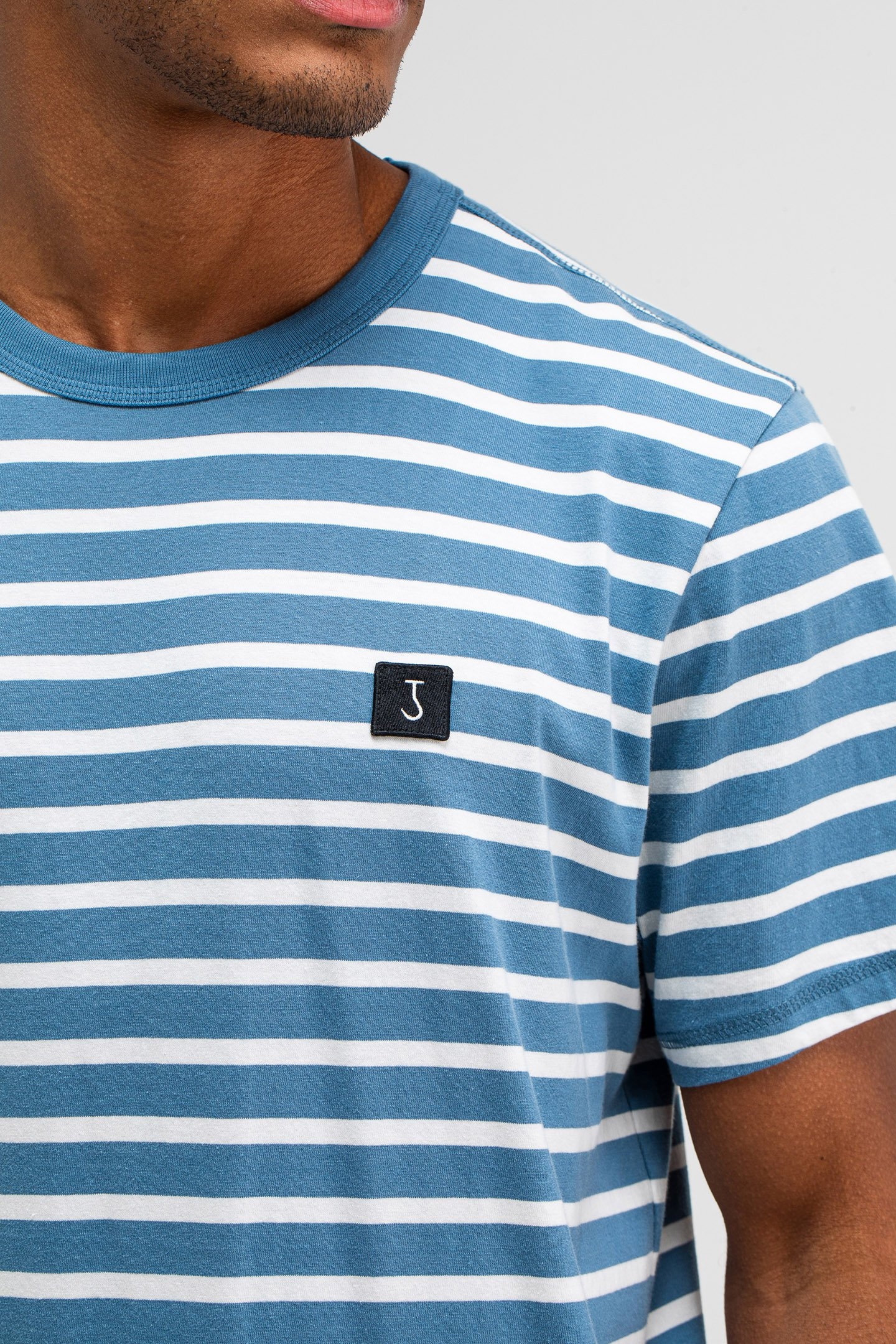 CLASSIC STRIPE TEE LAGOON BLUE 5