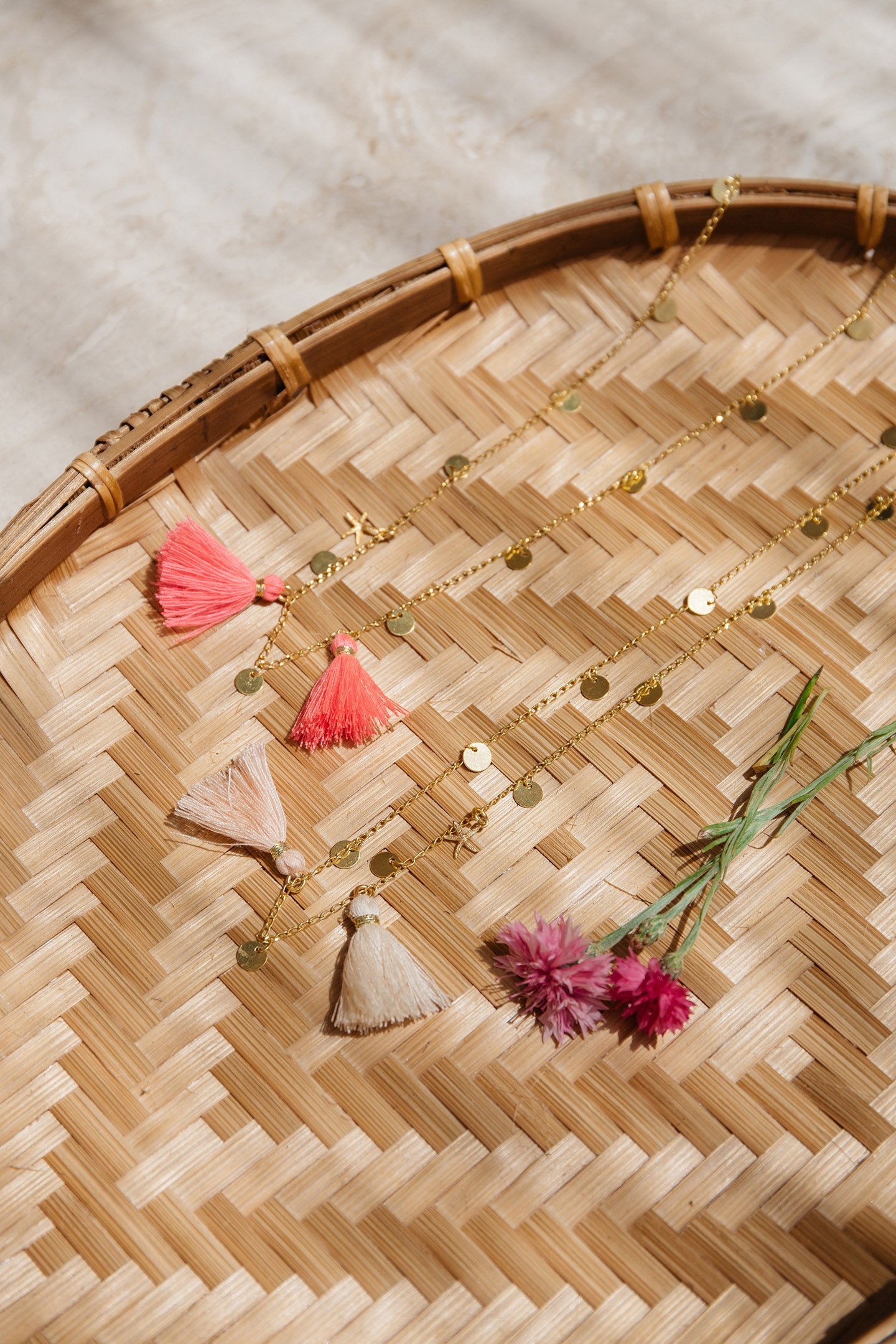 NECKLACE SOLEDAD FLUO PINK 4