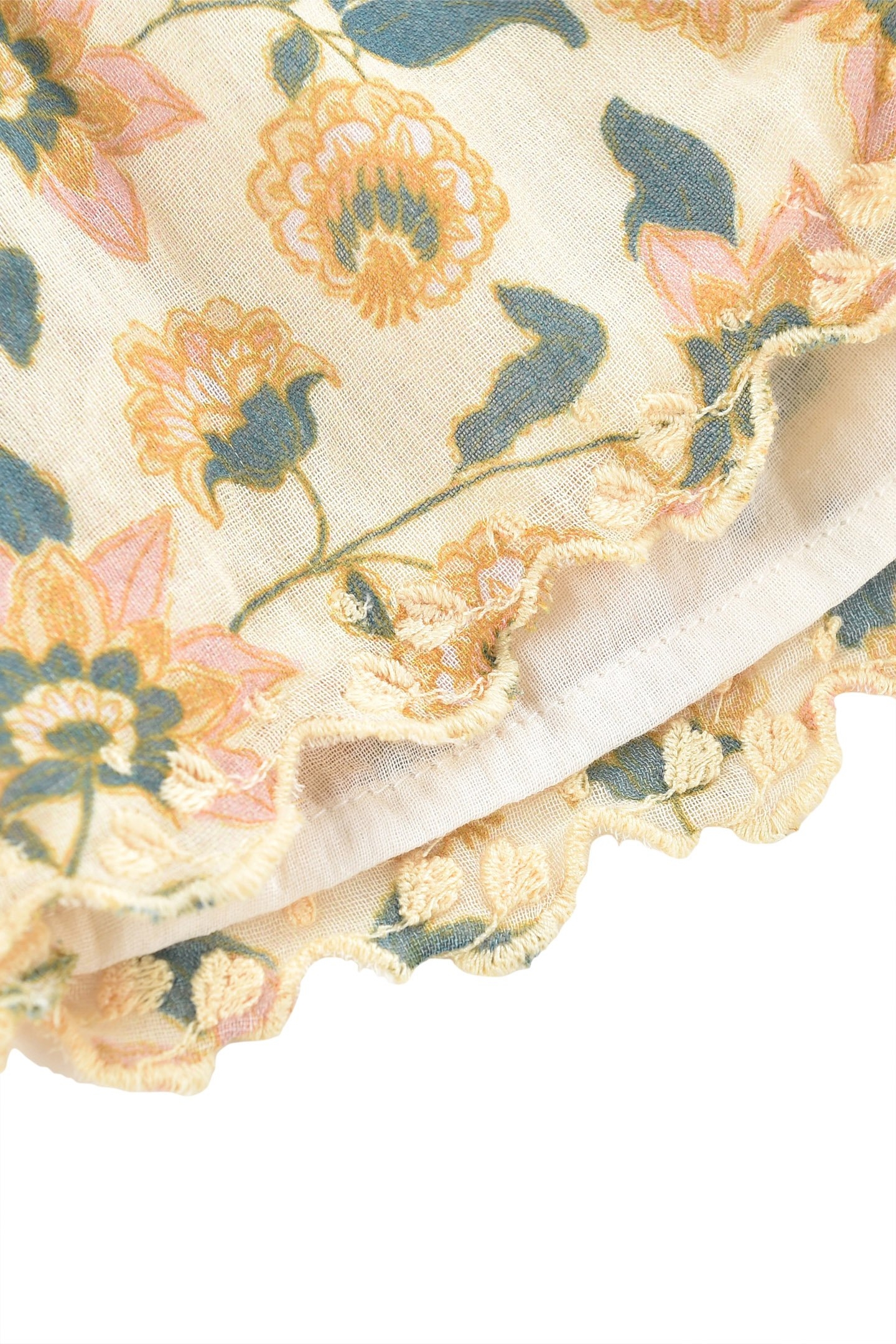 SHORTS VALLALOID CREAM FLOWERS 5