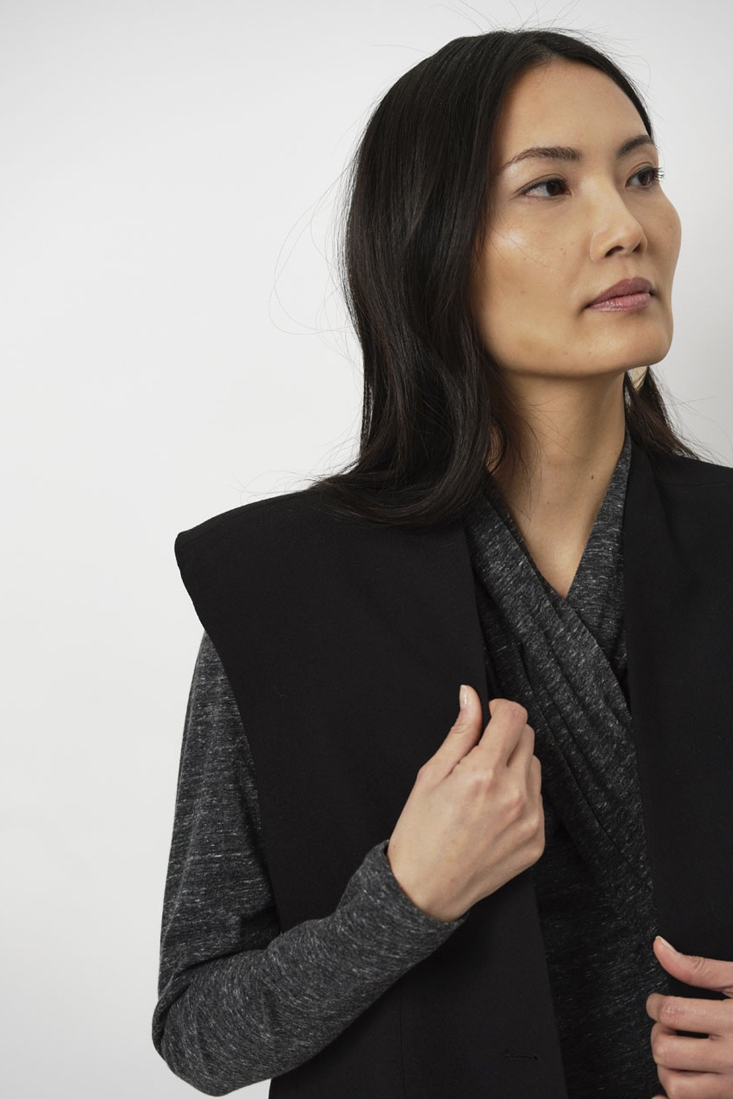 CLIO WAISTCOAT JACKET RAVEN 4