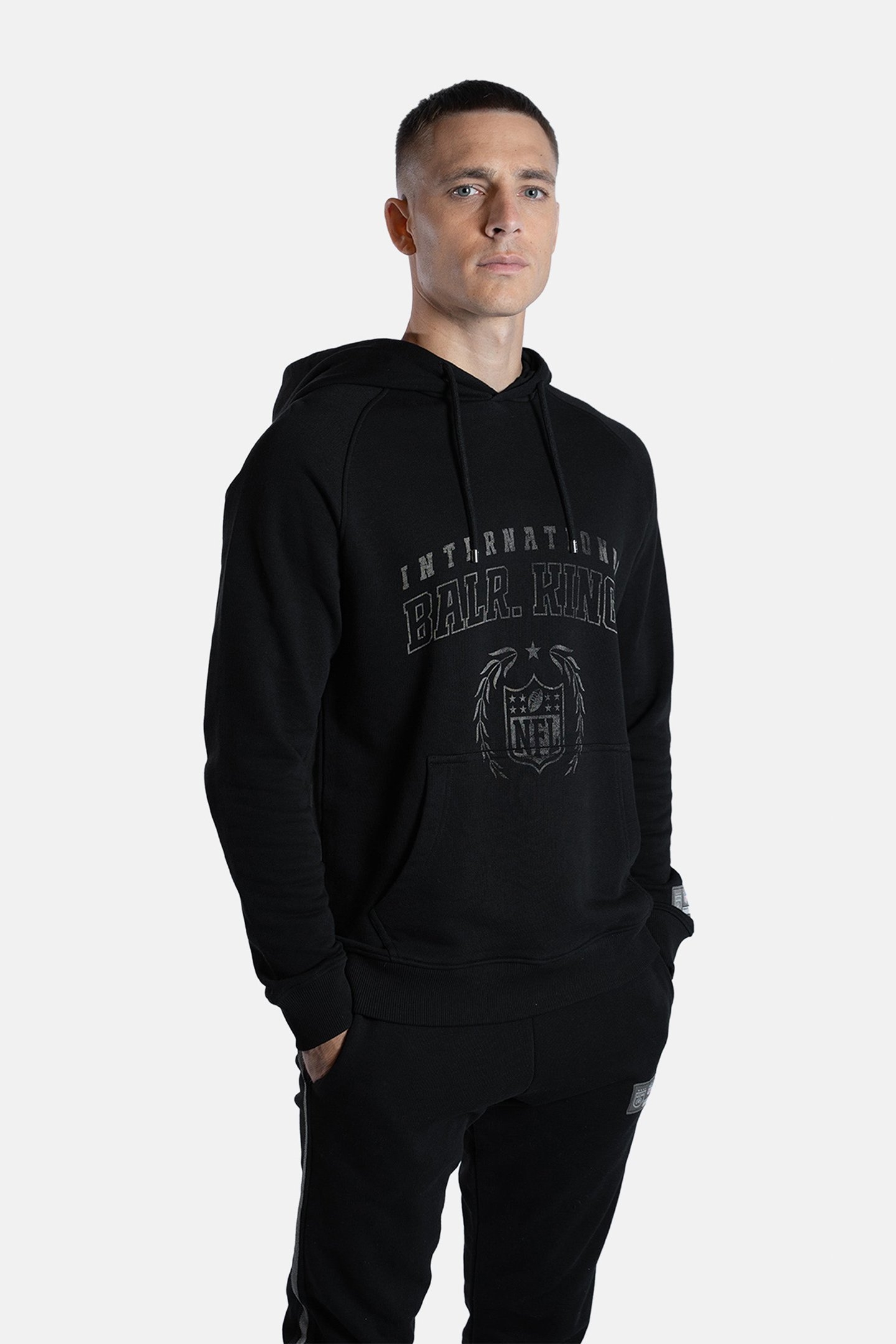 NFL X BALR. HOODIE JET BLACK 1