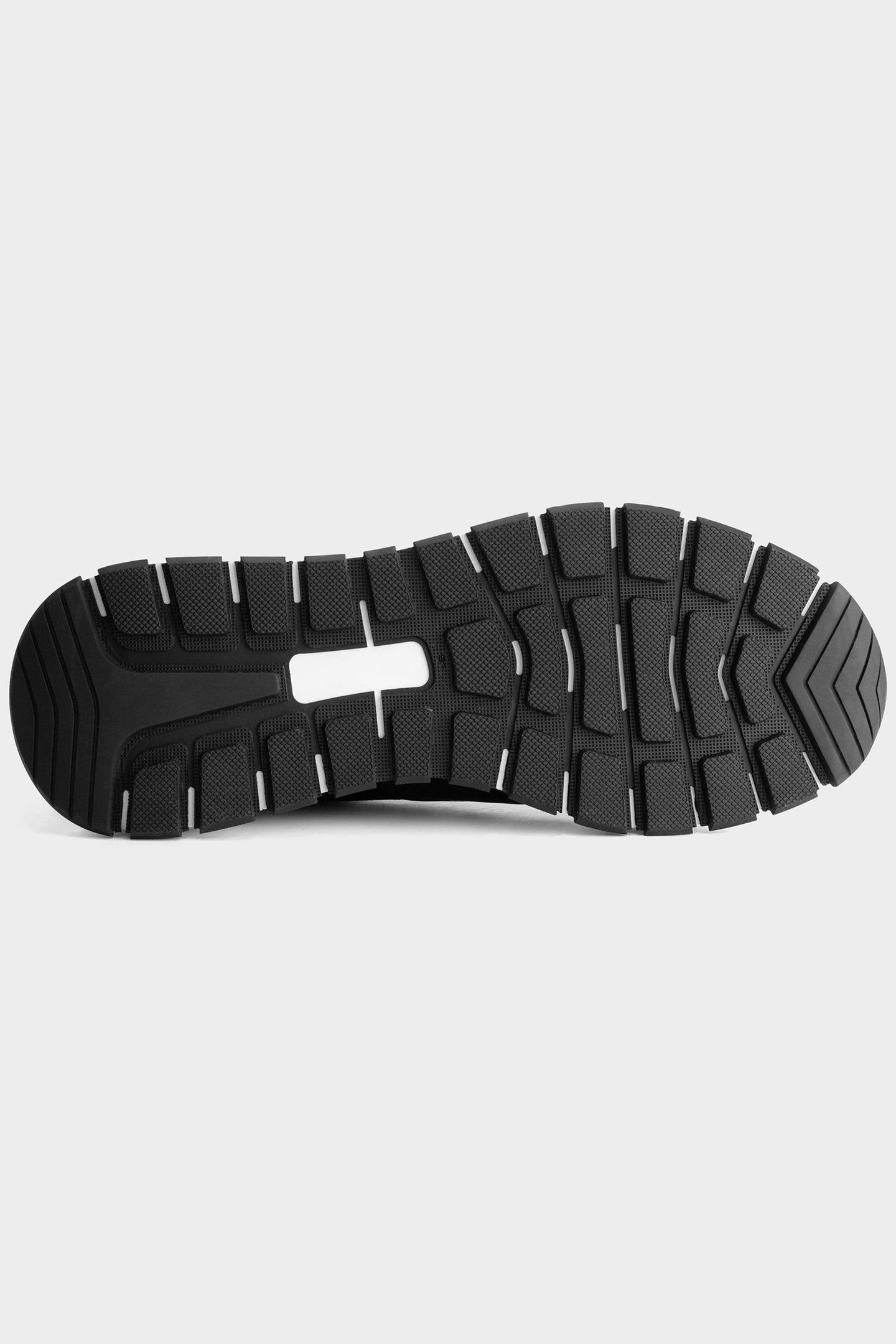 CLASSIC RUNNER I.A BLACK 3