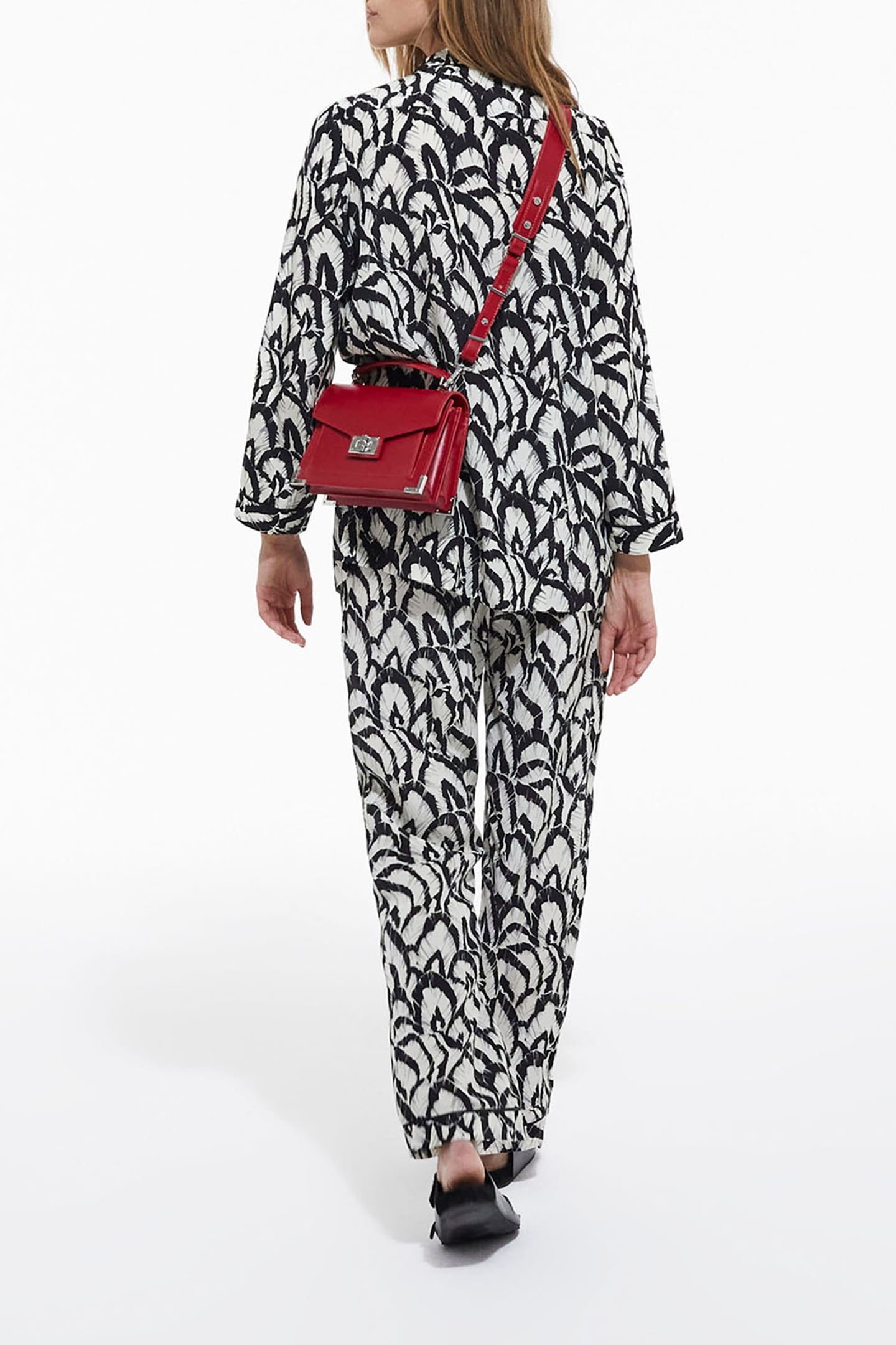 ELASTIC WAIST PANTS WITH BACK POCKET DETAIL 3