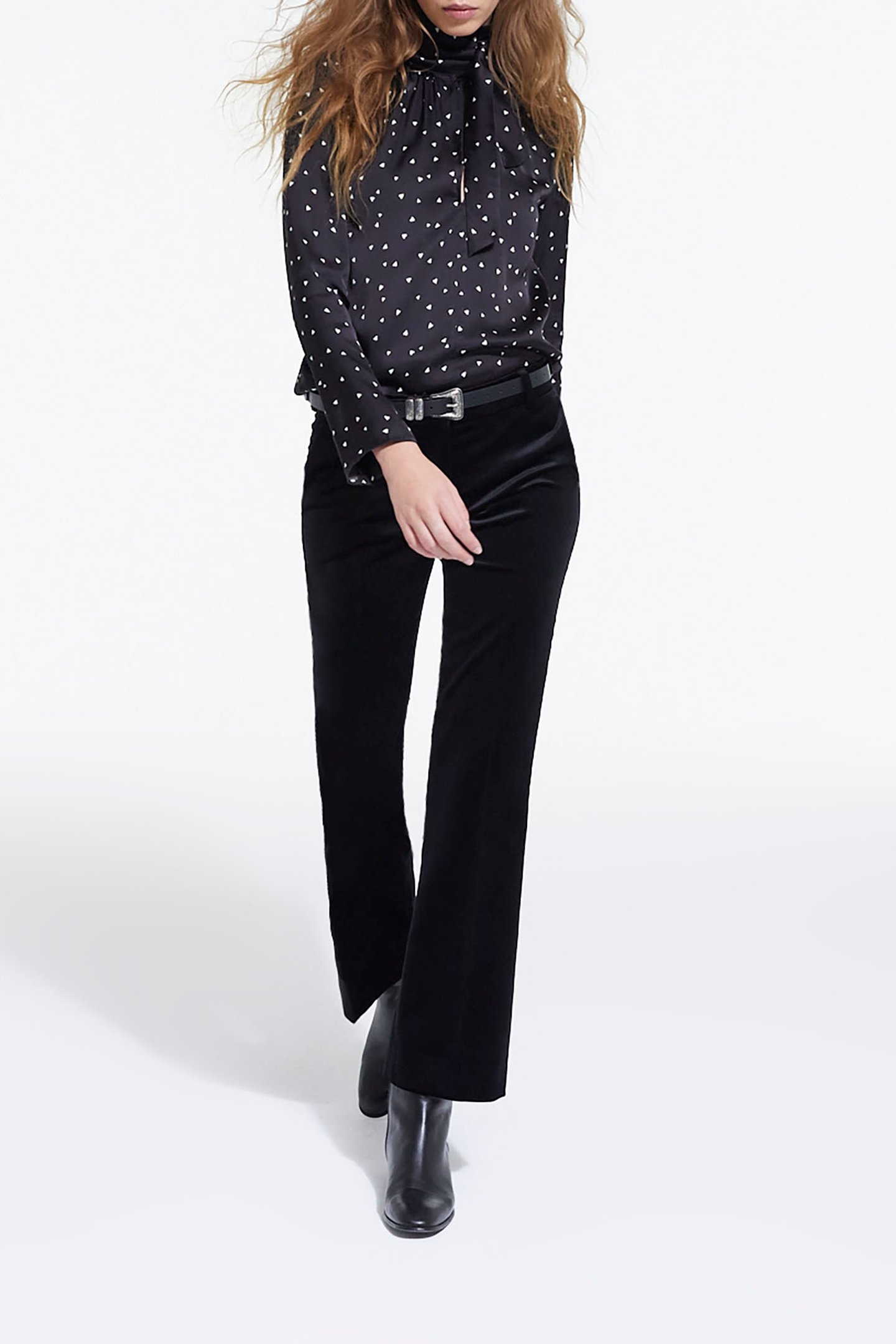 LITTLE HEARTS BLACK LAVALIERE TOP BLACK 3