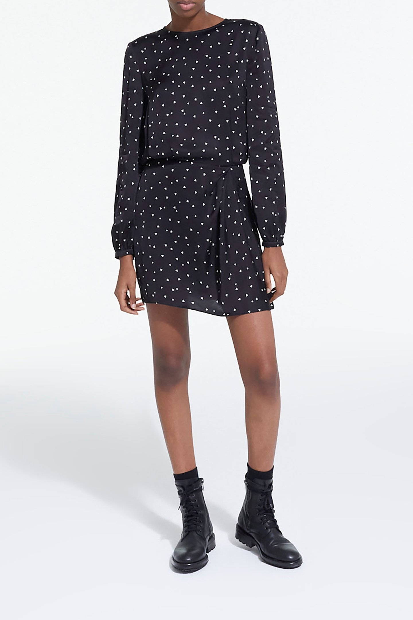 SHORT LITTLE HEARTS BLACK DRESS BLACK 3