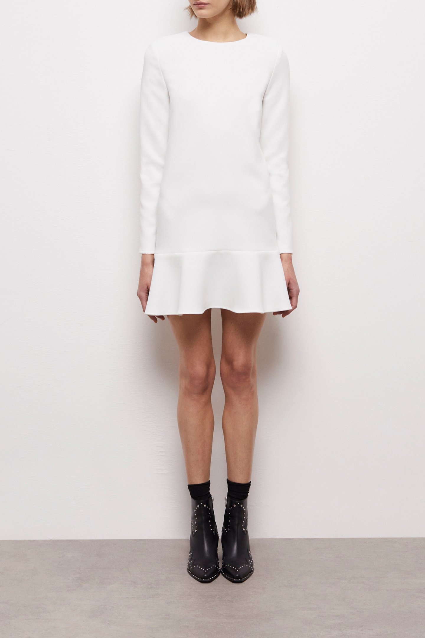 LONG-SLEEVED DRESS WITH FRILLS WHITE 4