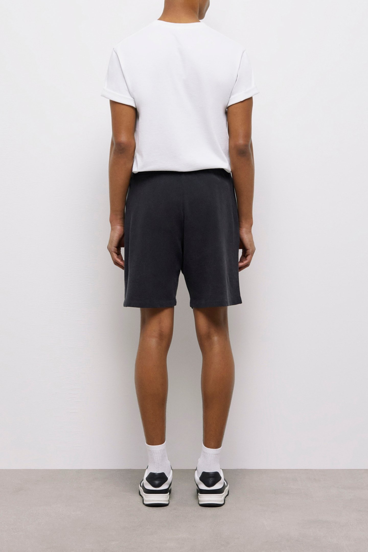 SHORT WESTERN BLACK WASHED 2