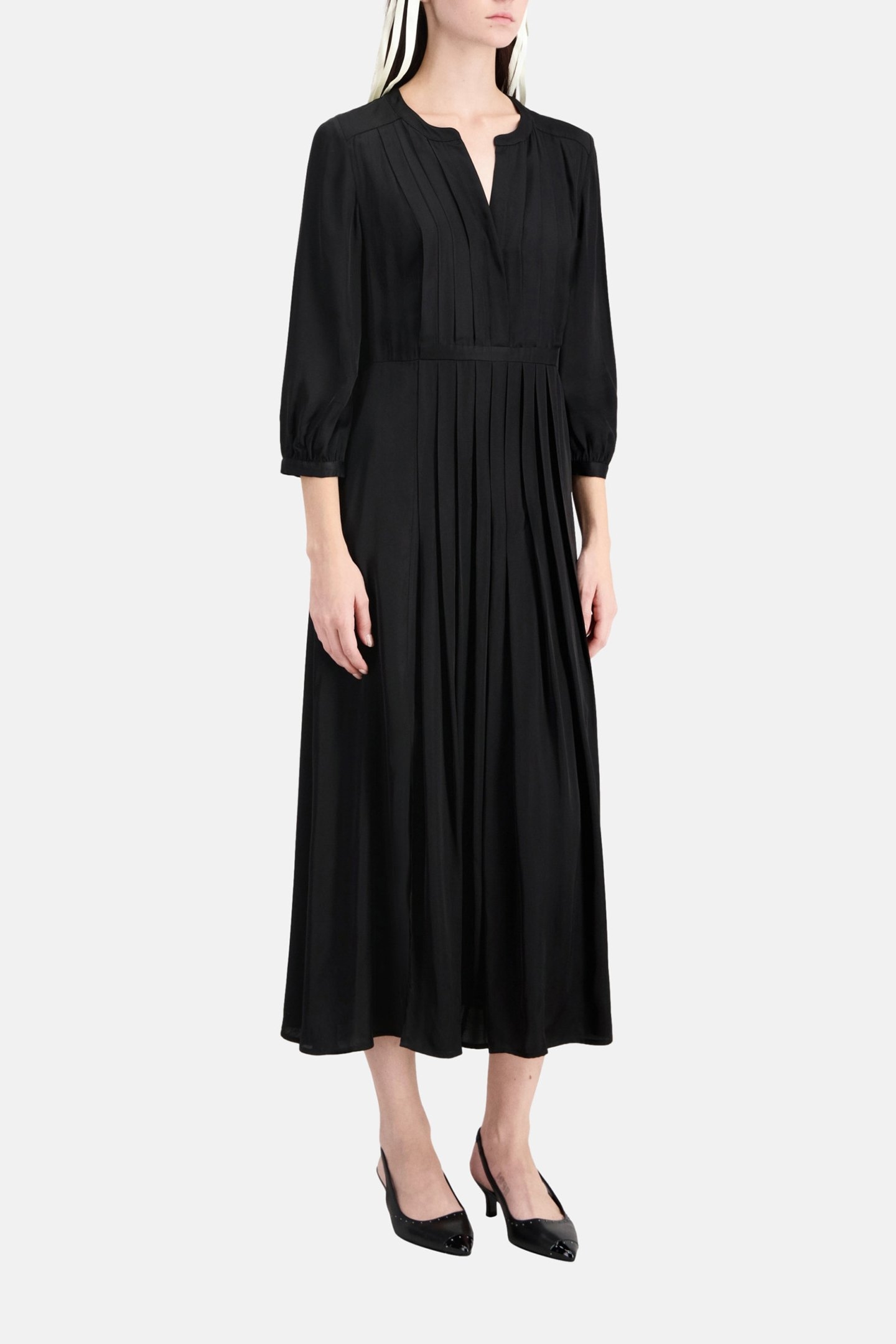 LONG PLEATED DRESS BLACK 4