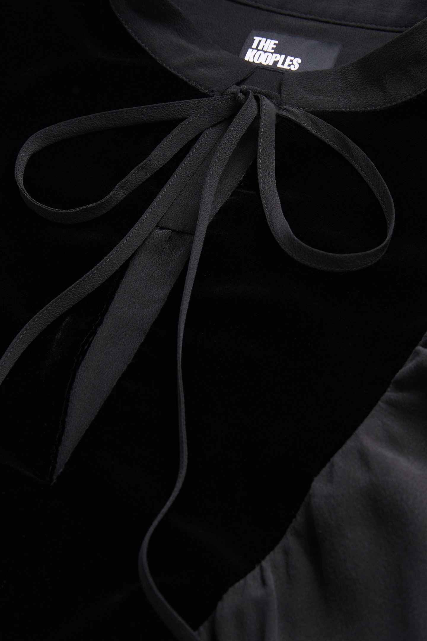 TOP AMPLE ML ENCOLURE V BLACK 2