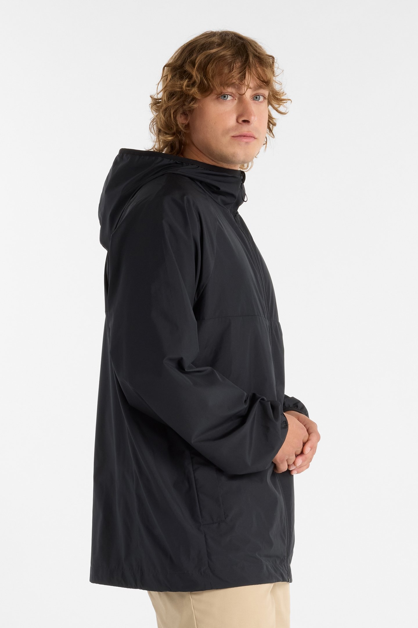 ATHLETICS PACKABLE JACKET BLACK 3