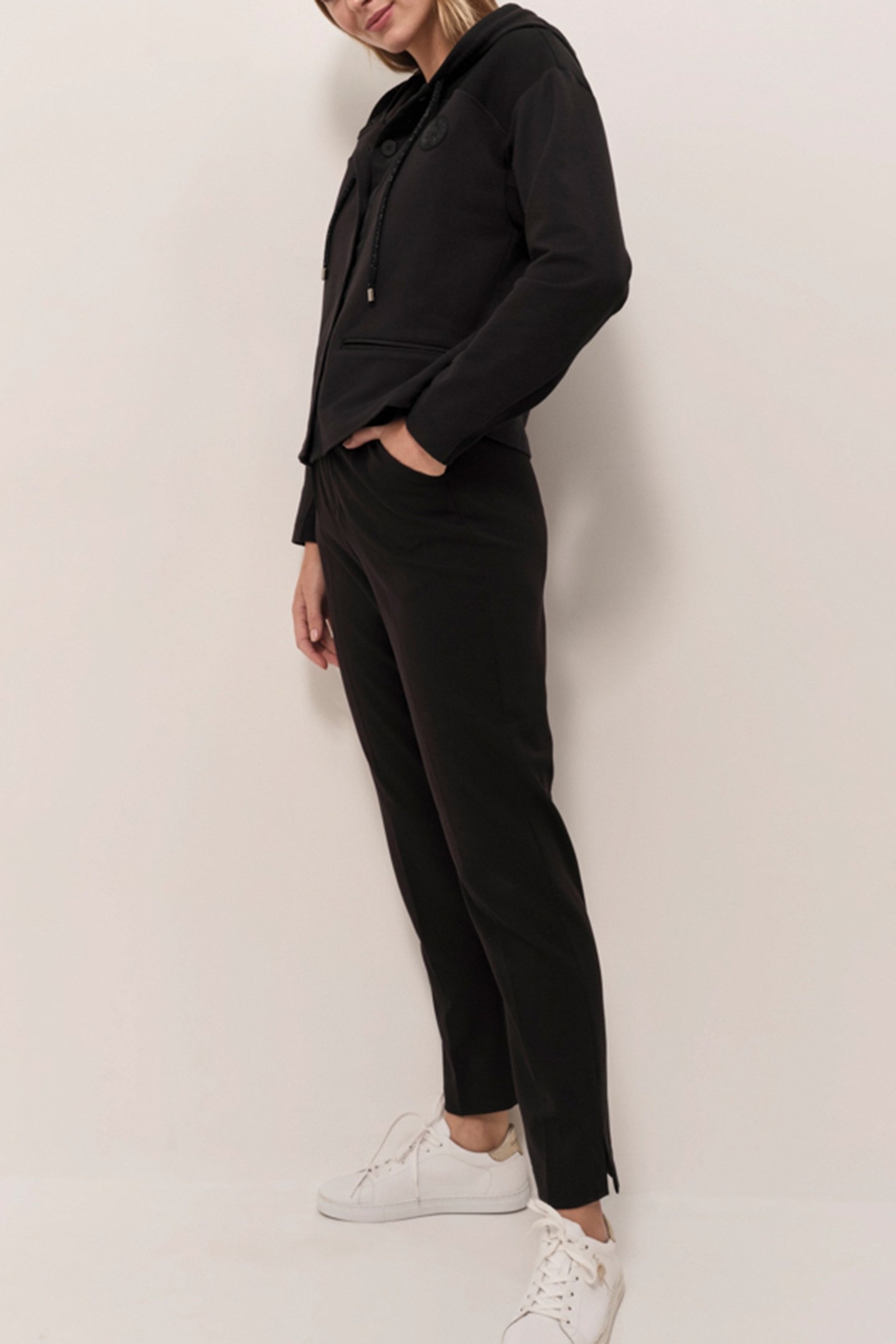 MABOIA - BLACK ZIP-UP HOODED CARDIGAN IN DUAL-MATERIAL FLEE 3