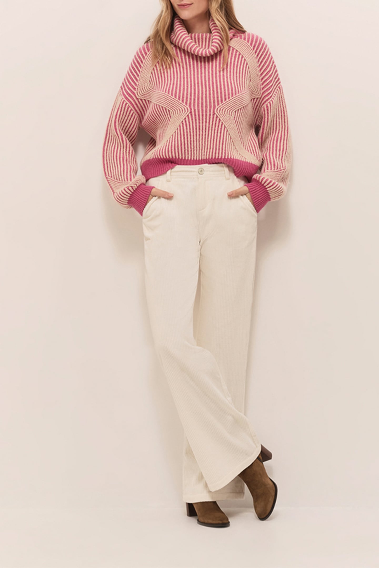 TOKAY - FUCHSIA TWO-TONE RIBBED KNIT TURTLENECK SWEATER 3