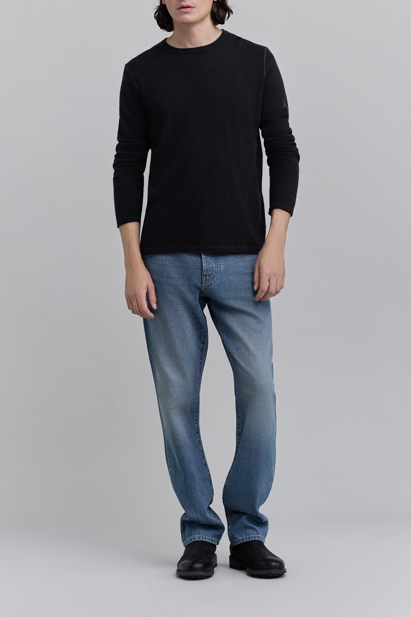 BLACK PURE CASHMERE ROUND COLLAR SWEATER 3