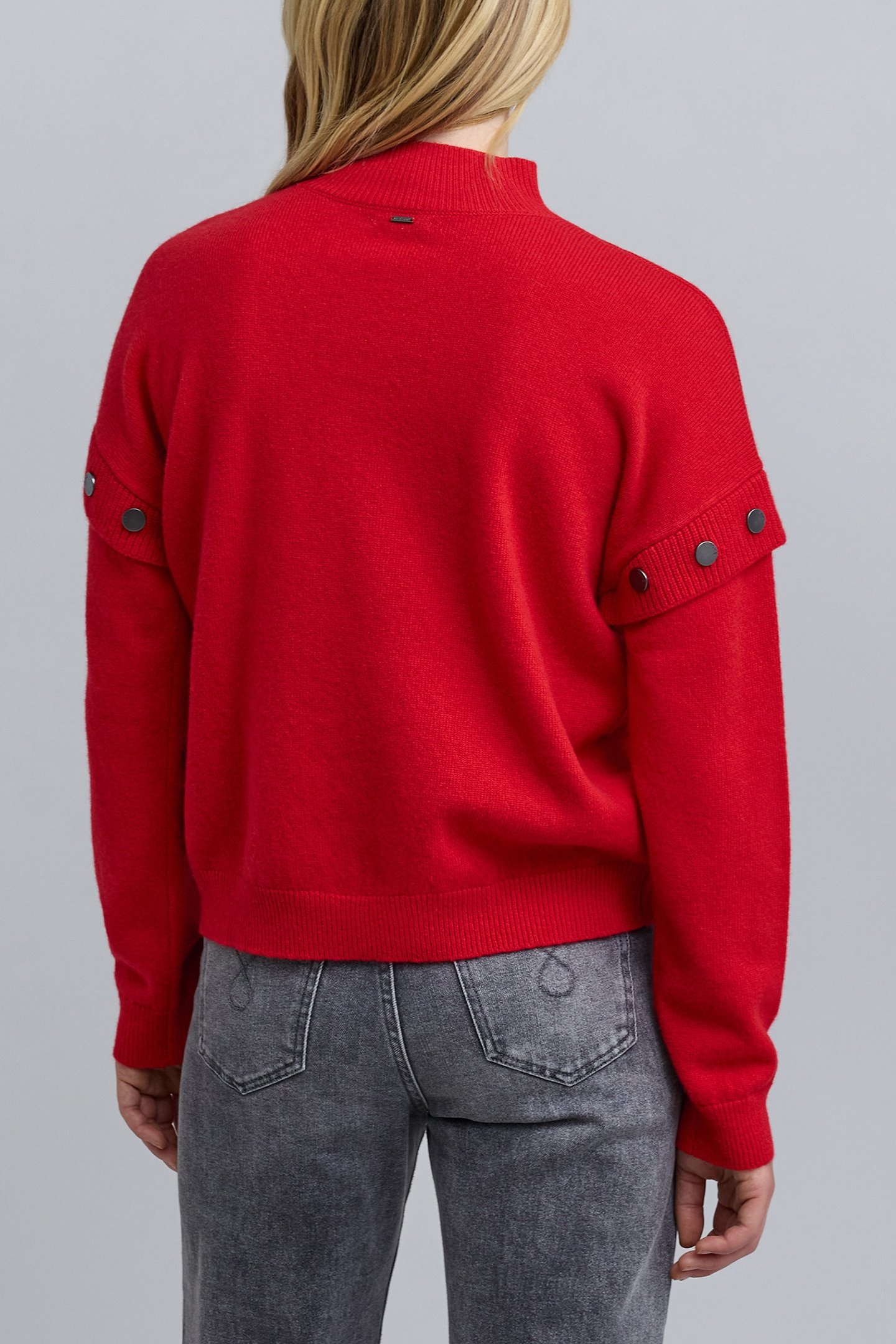 VERMILION KNIT SWEATER WITH STUDDED ARMHOLE DESIGN 2