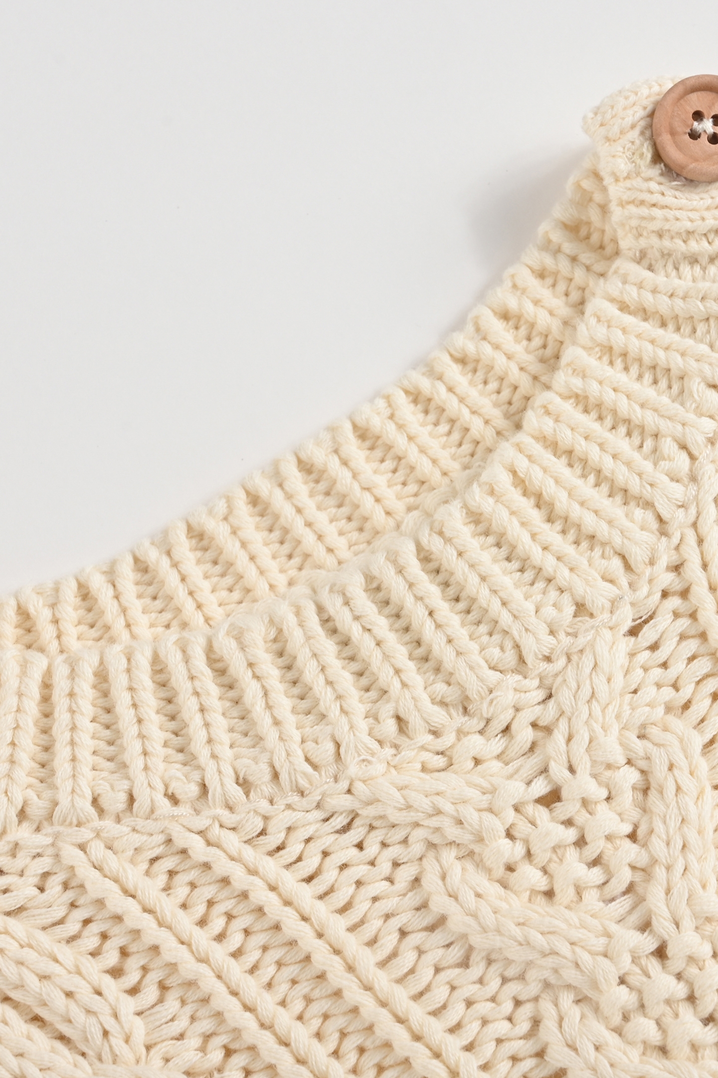 JUMPER ALIOU CREAM 6