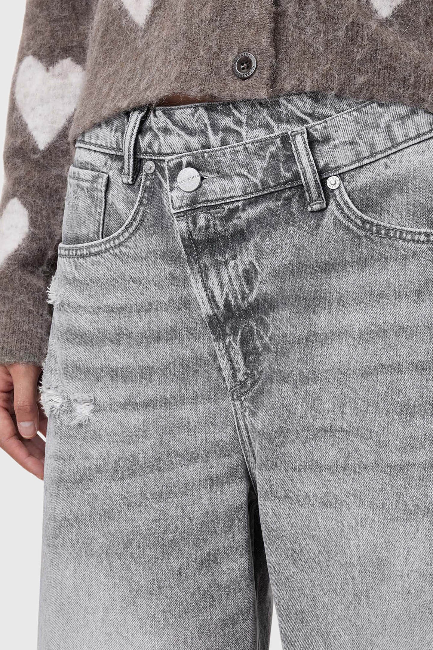 AKI CROSSOVER JEAN WASHED GREY 6