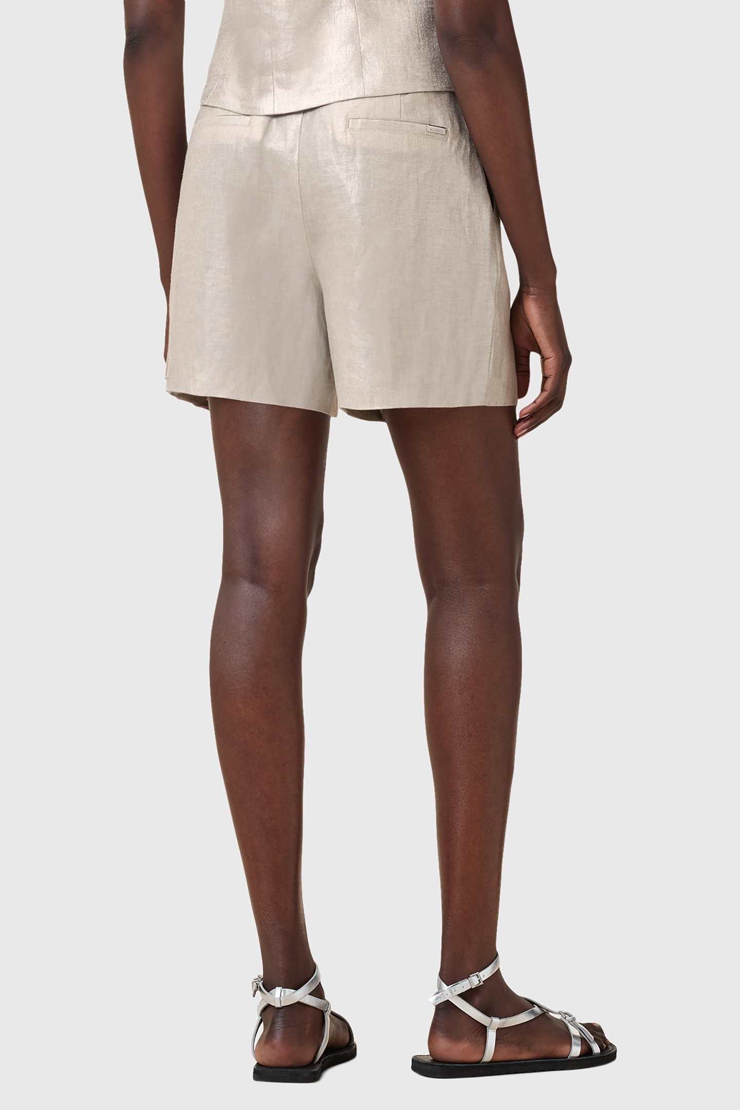 AVERIE SHORT SILVER GREY 2