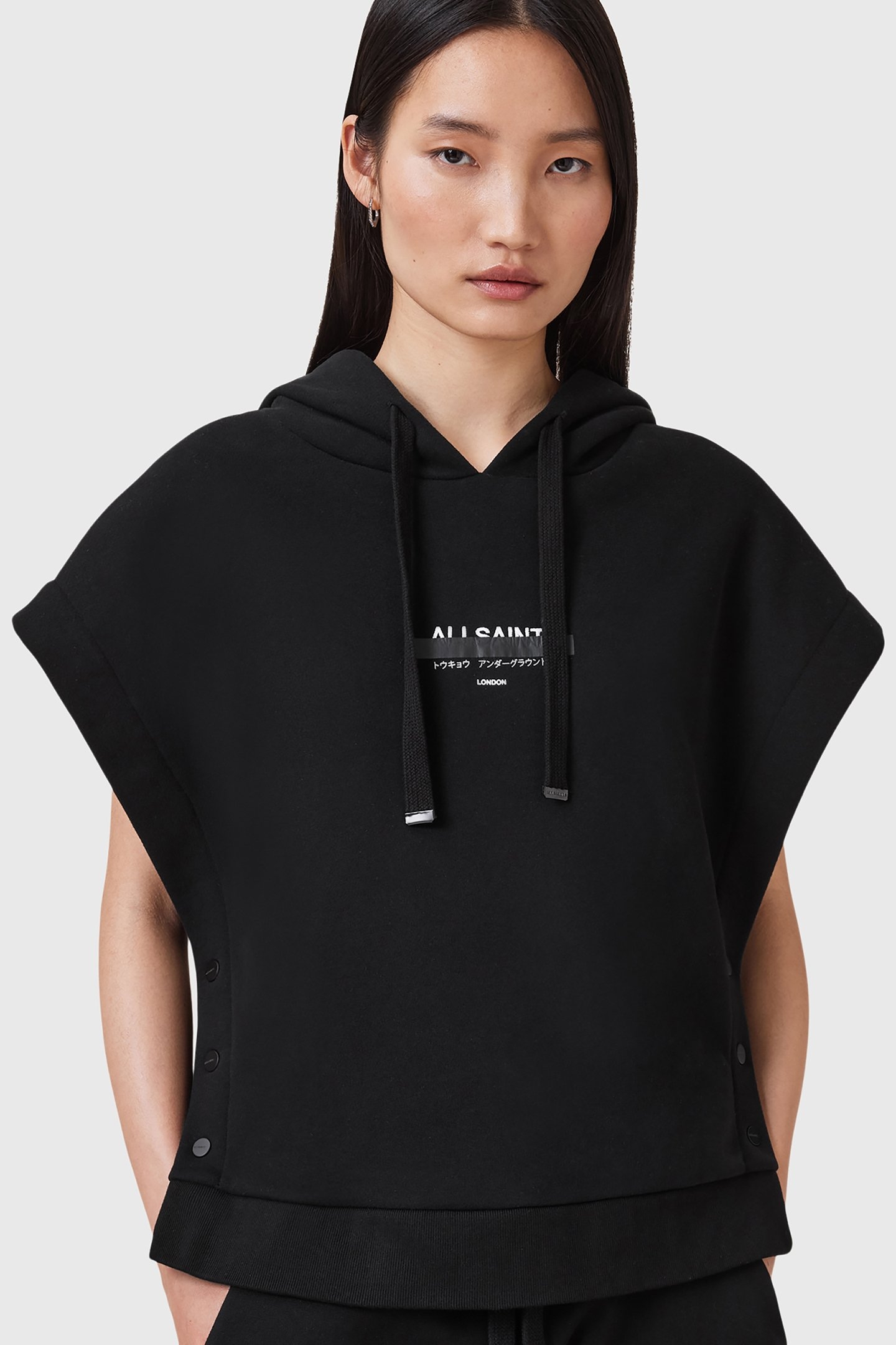 SORRI SL HOODY BLACK 8