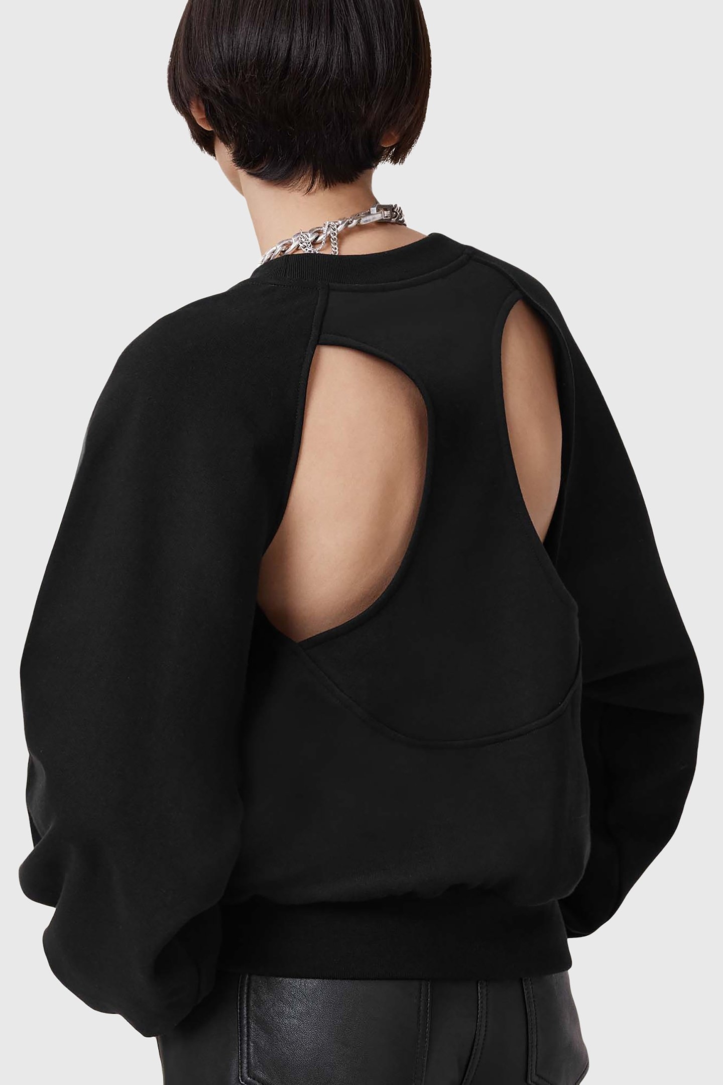 KIARA CYGNET SWEAT BLACK 6