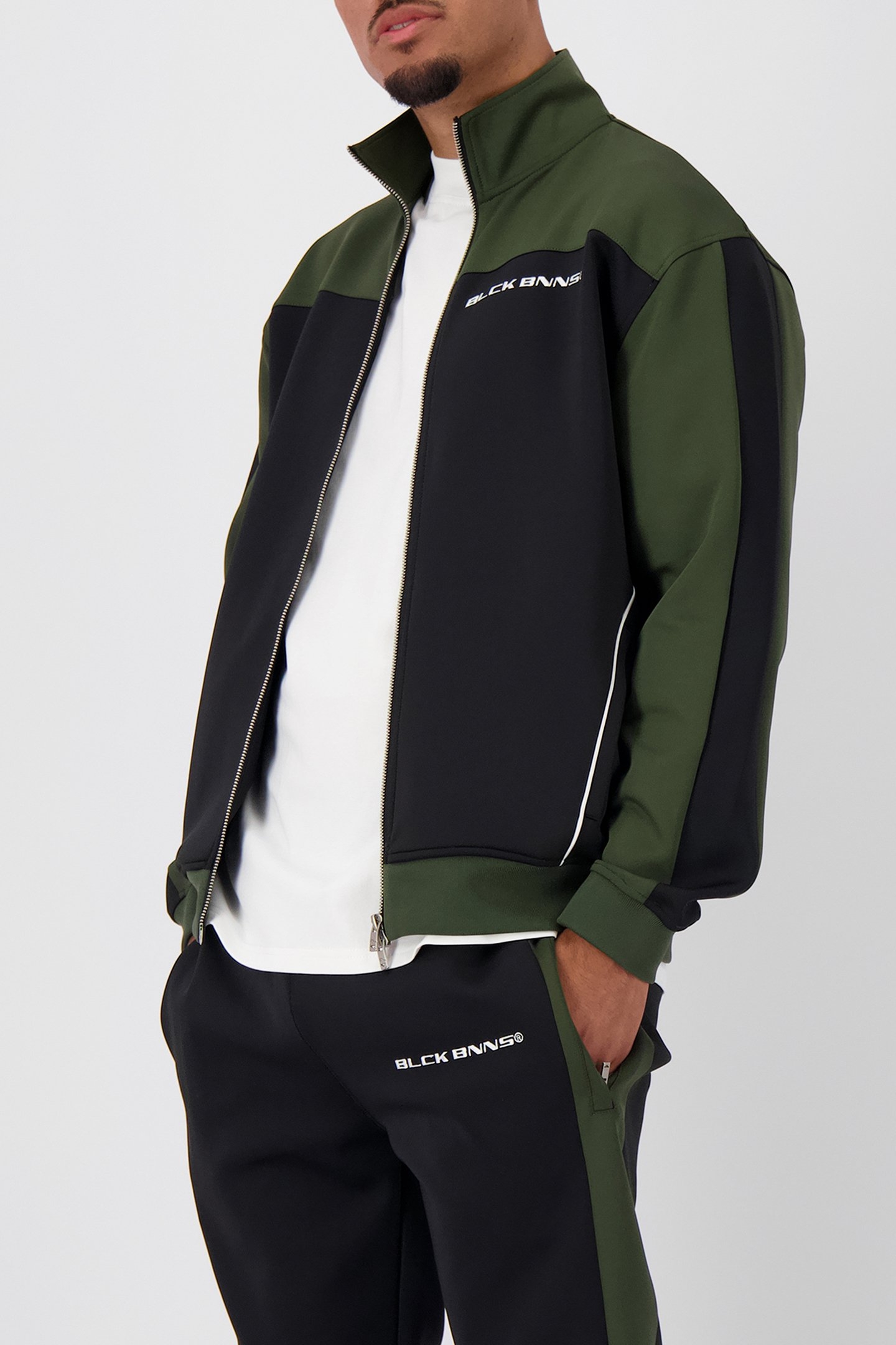 PANEL-V2 TRACKTOP MOSS GREEN 6