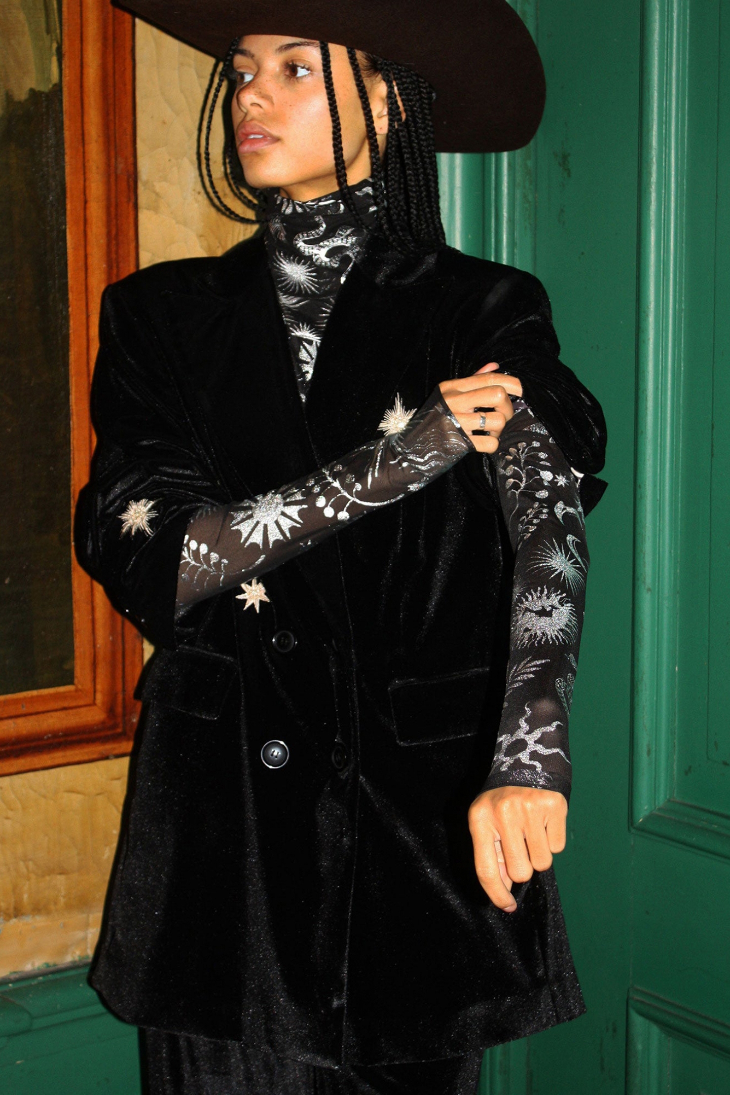 NATALIA VELVET BLAZER BLACK 3