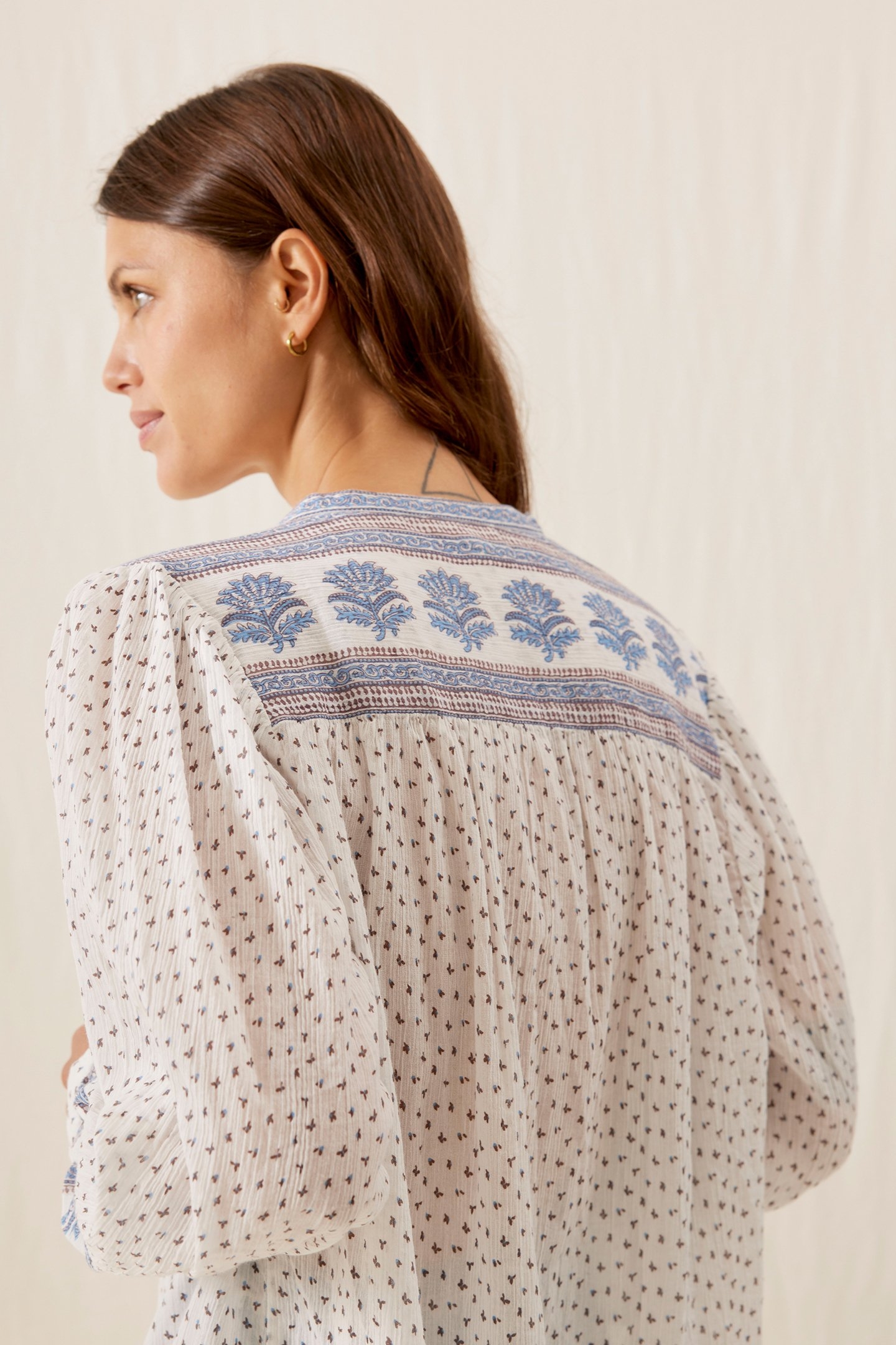 SHIRT JEANNE WHITE CORNFLOWER 3