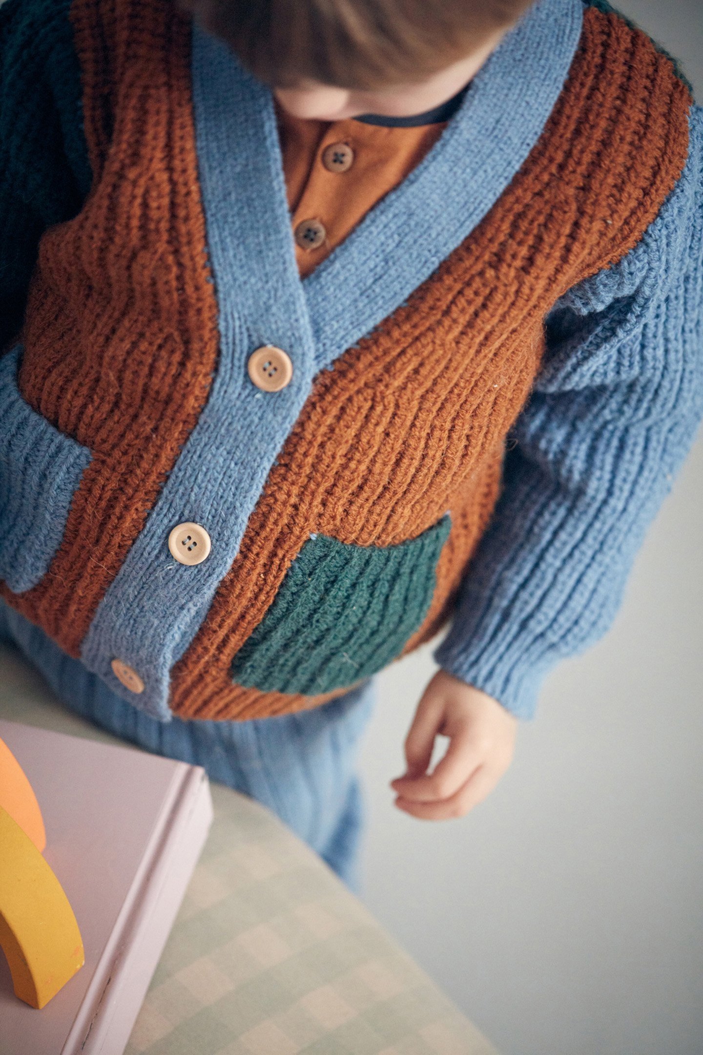 CARDIGAN POLO CARAMEL 6