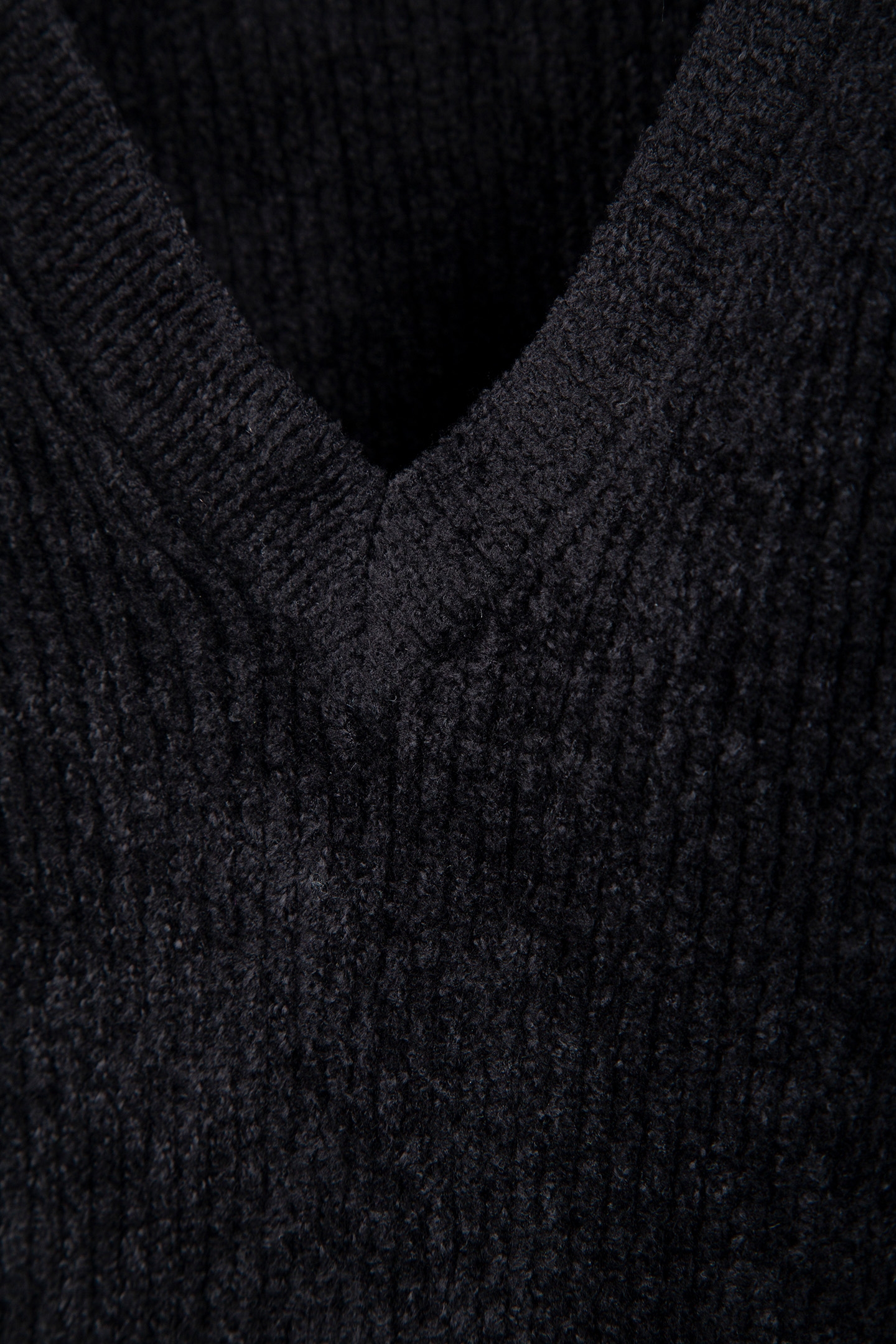 CONAN PULLOVER BLACK 5