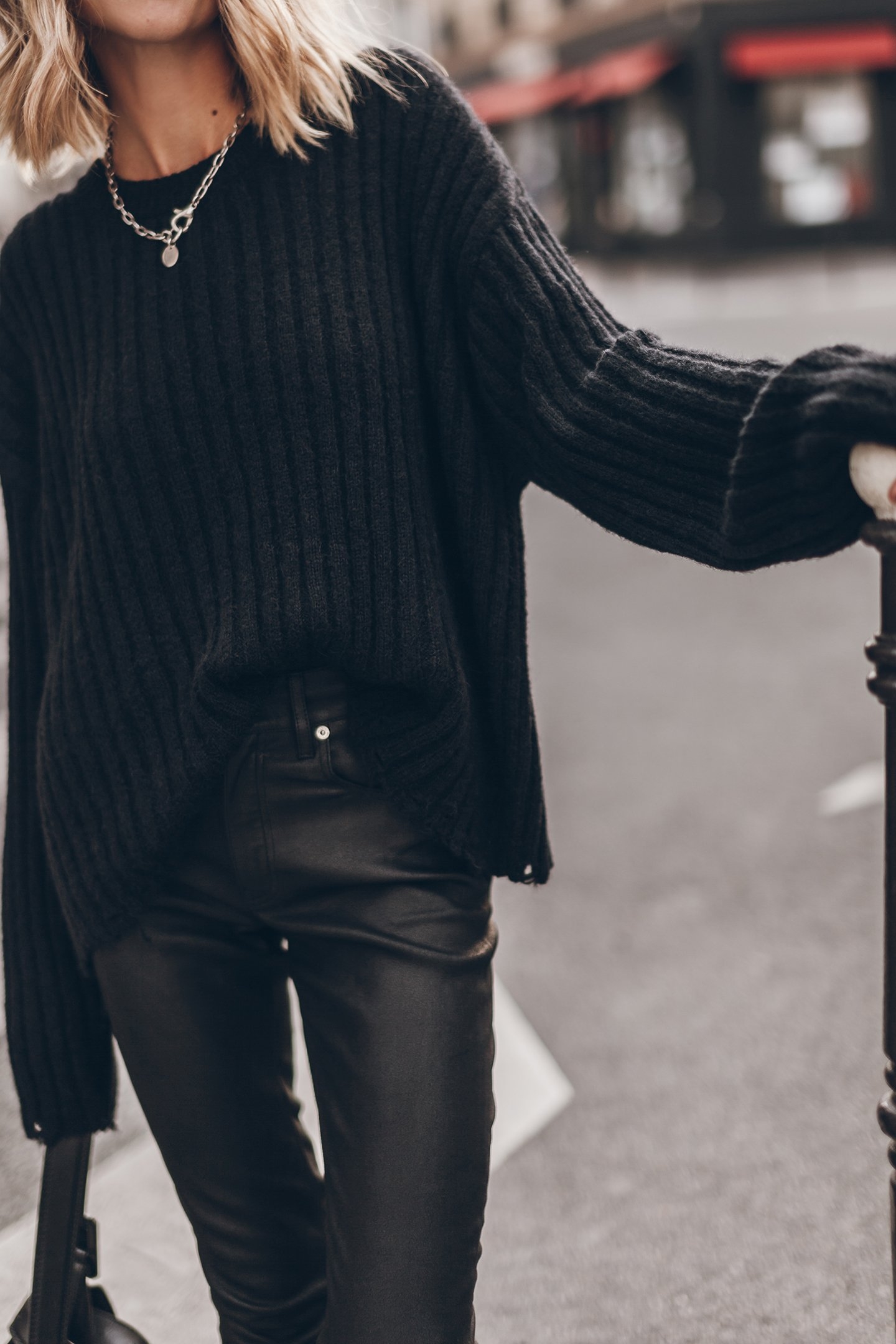 THE BLACK DESTROYED KNITTED SWEATER 2