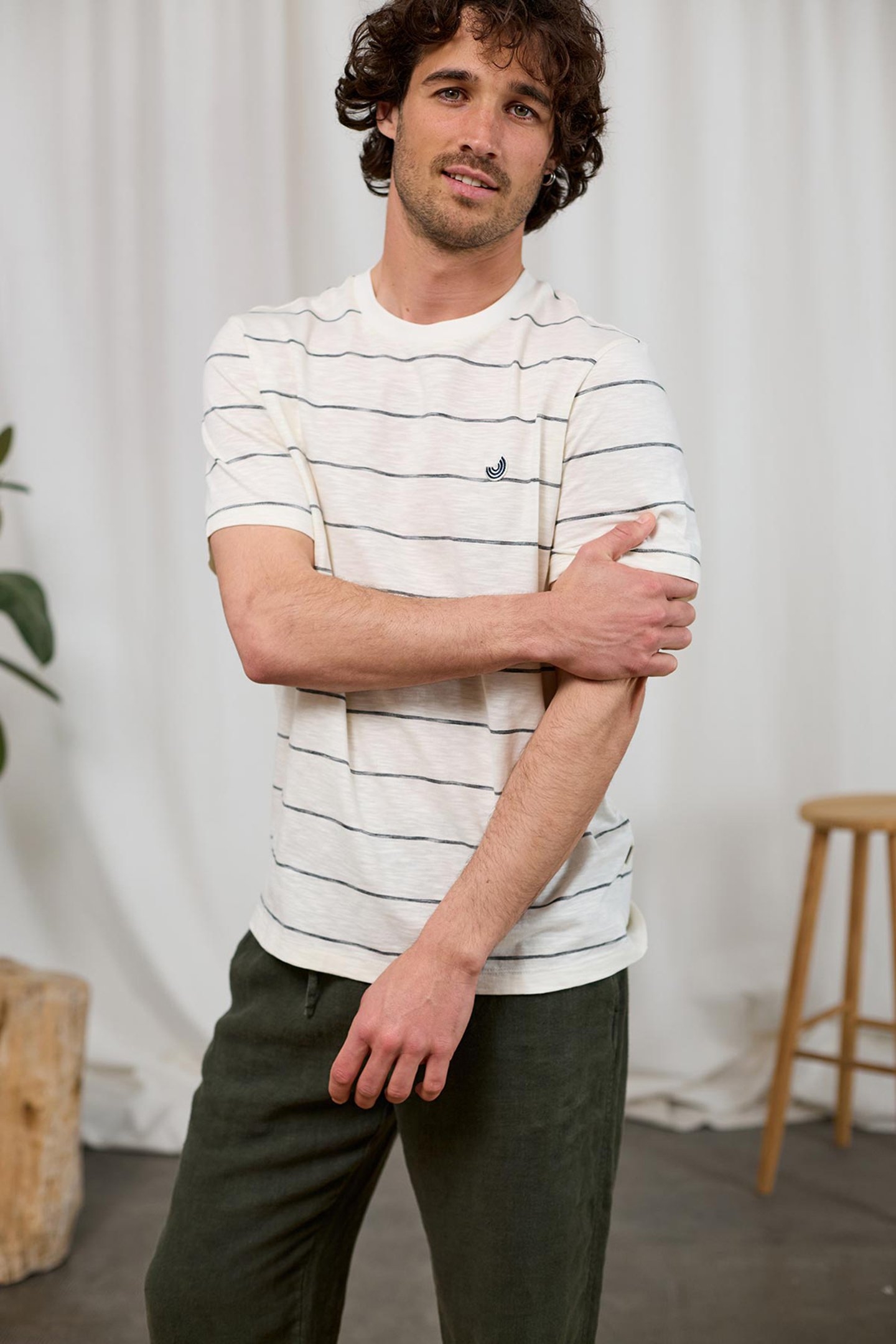 KANEOHE T-SHIRTS OFF WHITE & BLACK STRIPES 1