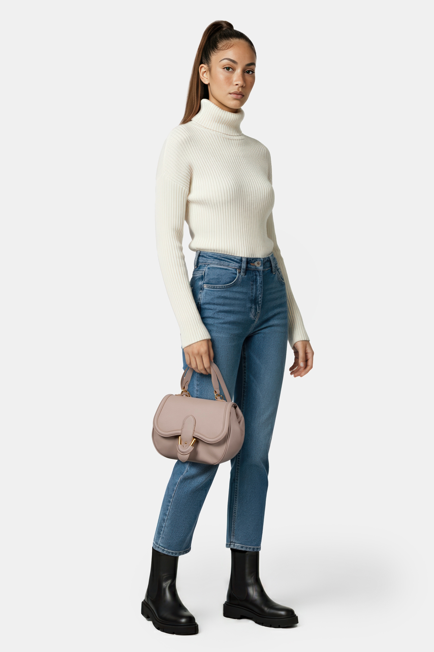 CROSS BODY BAG IN SMOOTH LEATHER 1