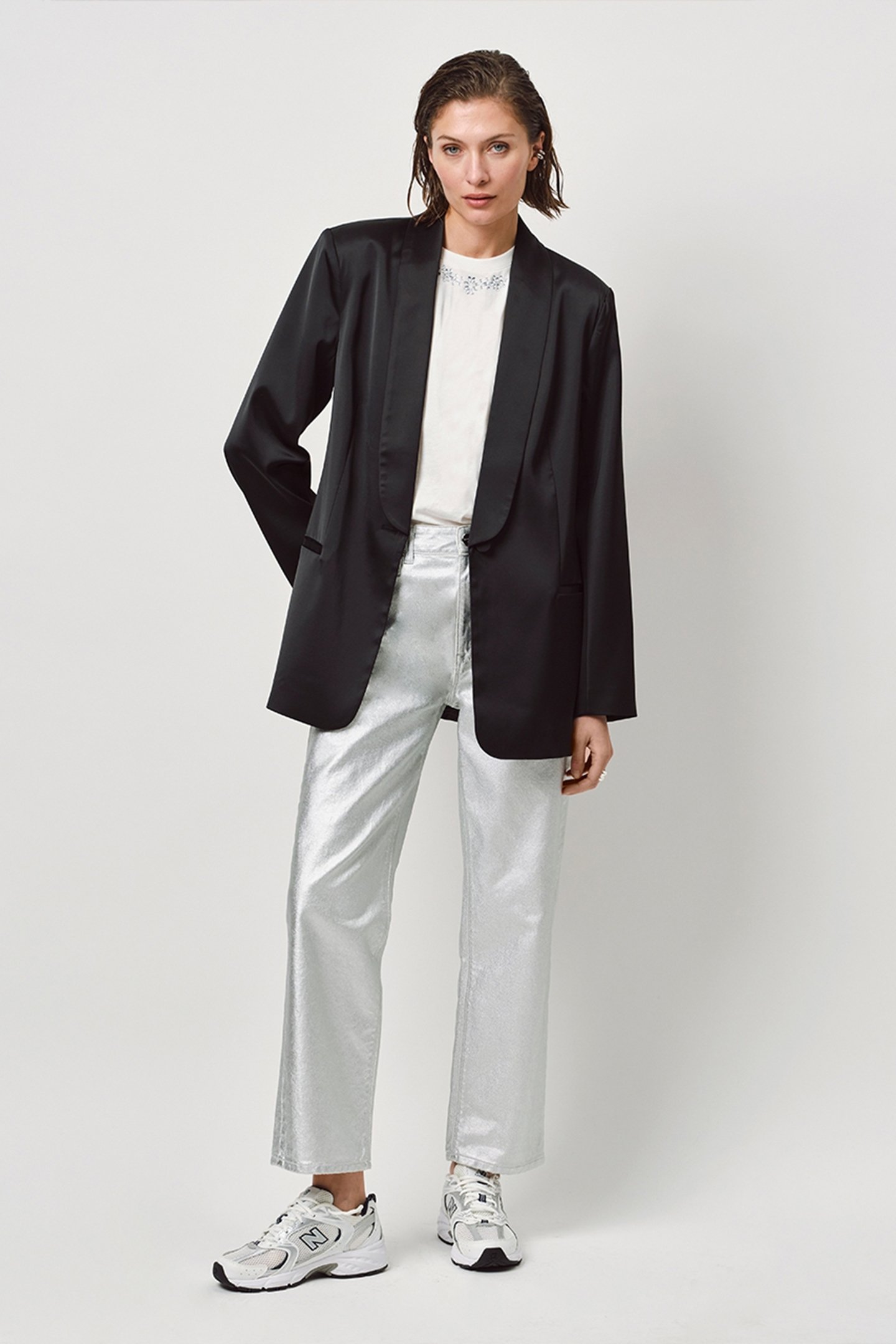 RYLIN EMBELLISHED TEE MILK WHITE 4