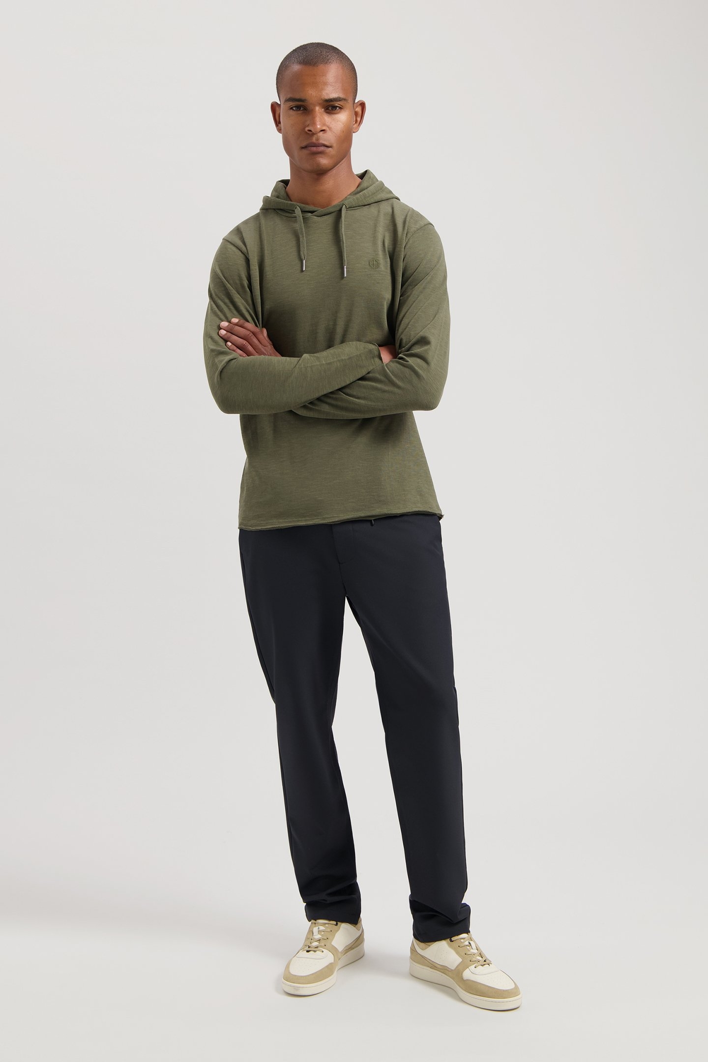 DS_NEWMAN HOODY OLIVE NIGHT 3