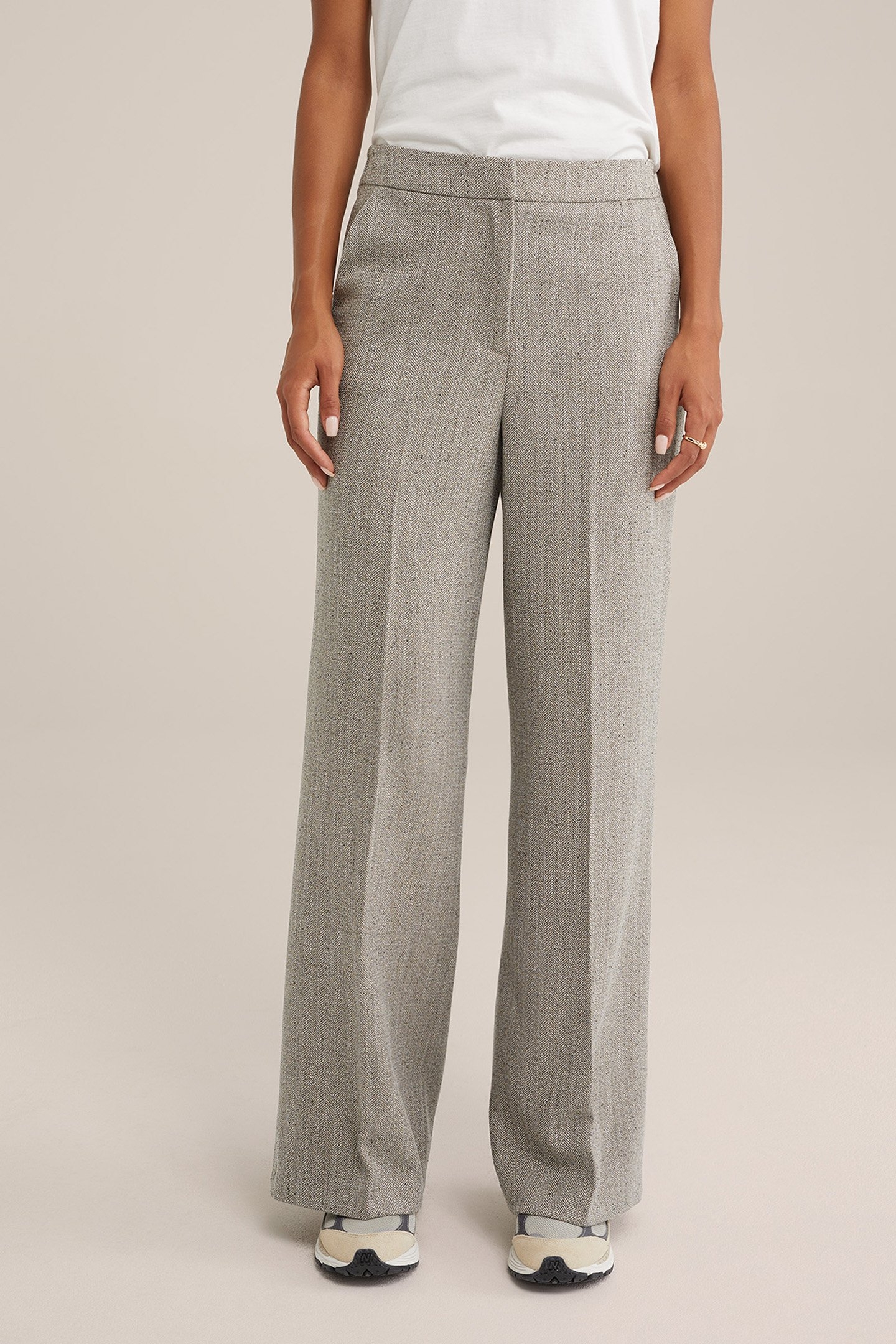 BROEK LIGHT GREY 1