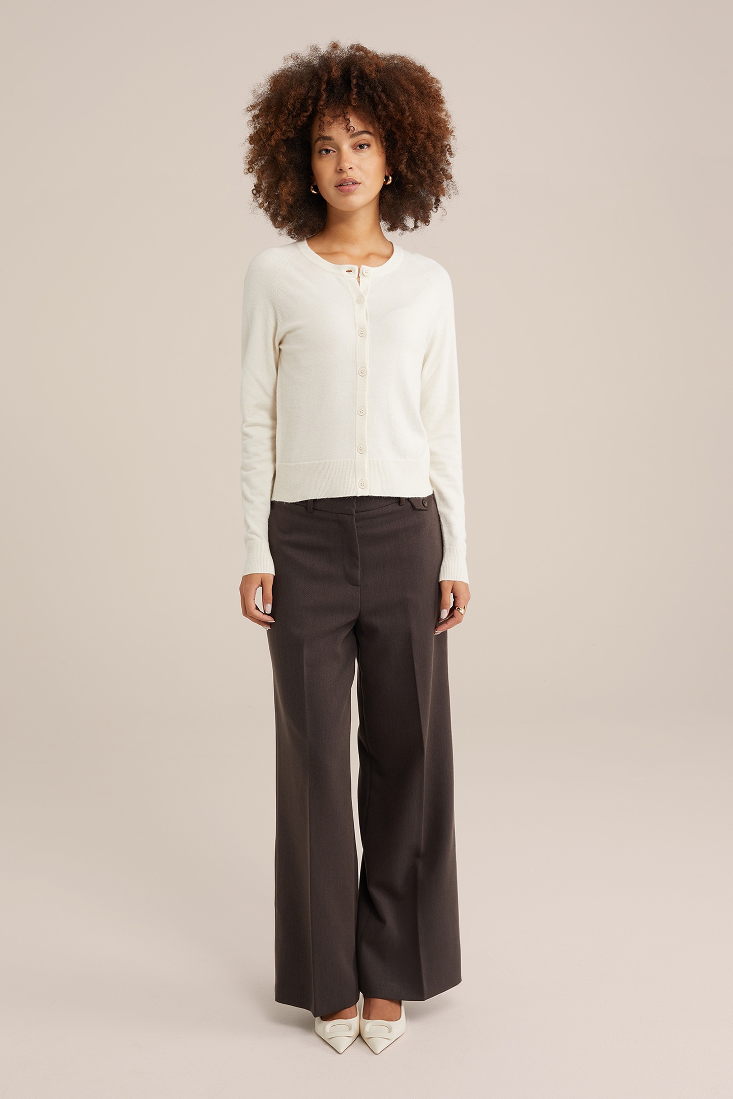 KNITTED CARDIGAN WHITE 3