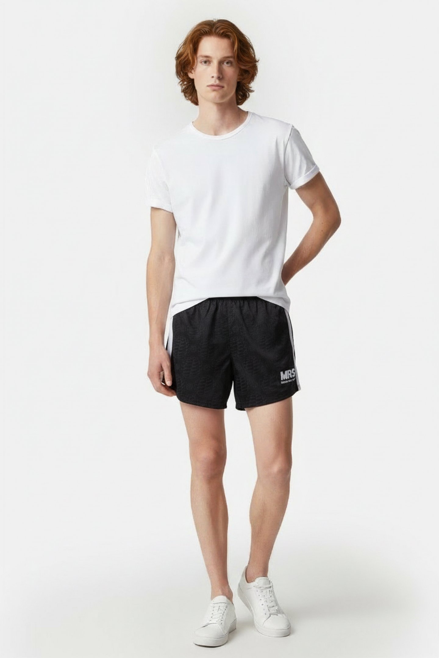NIKE – MARTINE ROSE FOOTBALL SHORT BLACK/WHITE 1