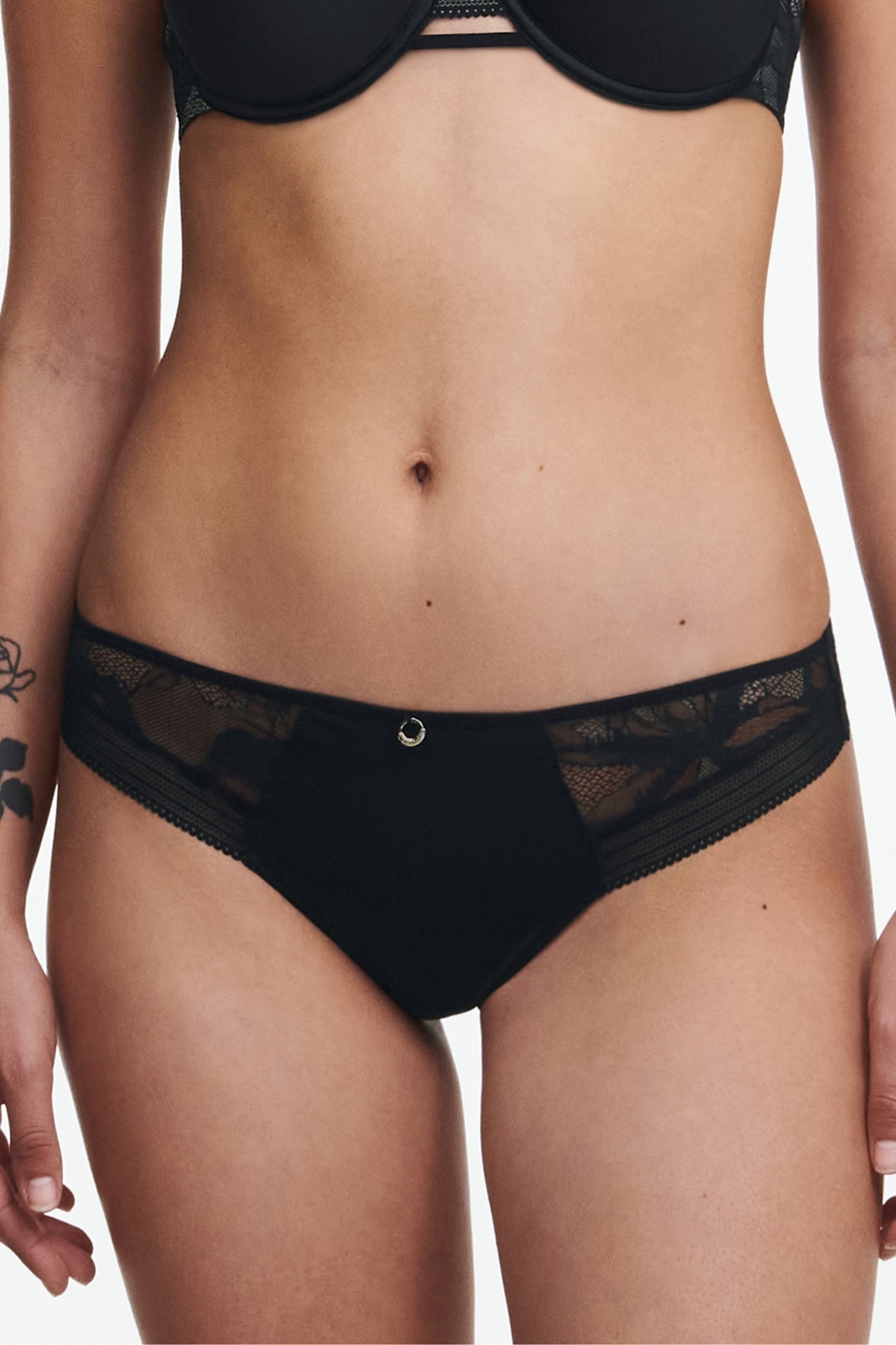 CO BO. TANGA STD BLACK 1