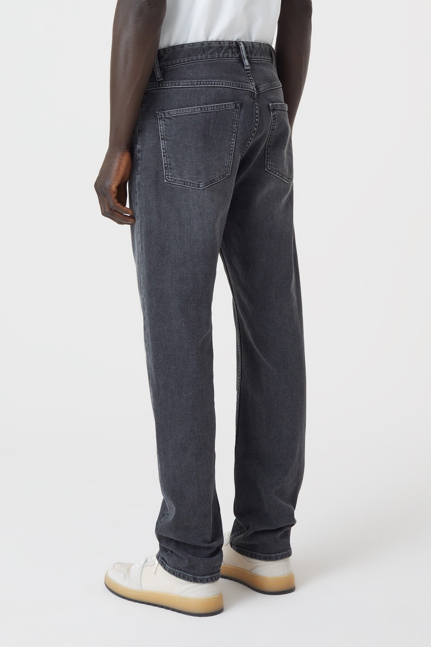OAKLAND STRAIGHT JEANS DARK GREY 7